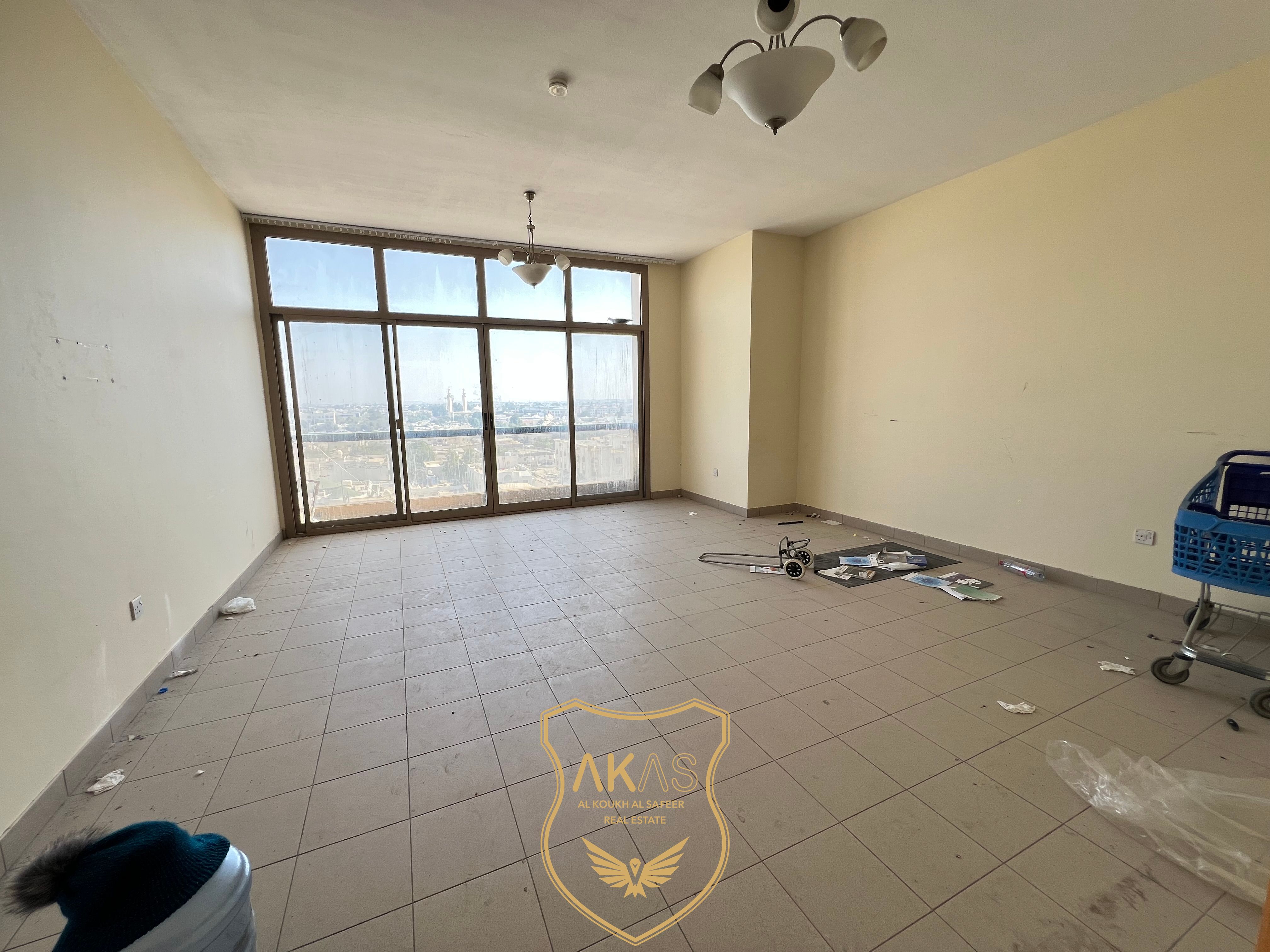 HOT Offer Spacious 2BHK apartment with 3 balcony Rent only 44000AED Yearly