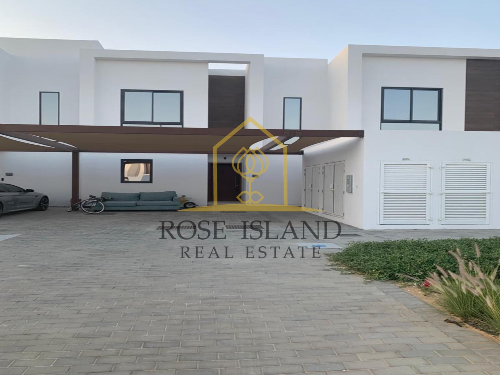Ready To Move In|Best Facilities| Prime Location