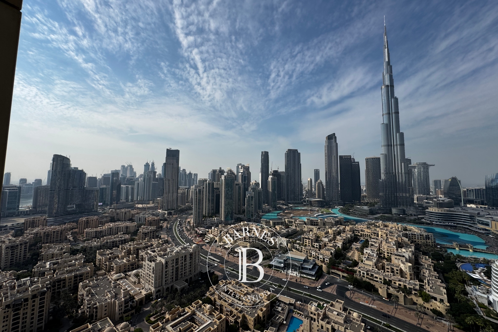 Burj Khalifa View | Holiday Homes welcome | 3 Chqs