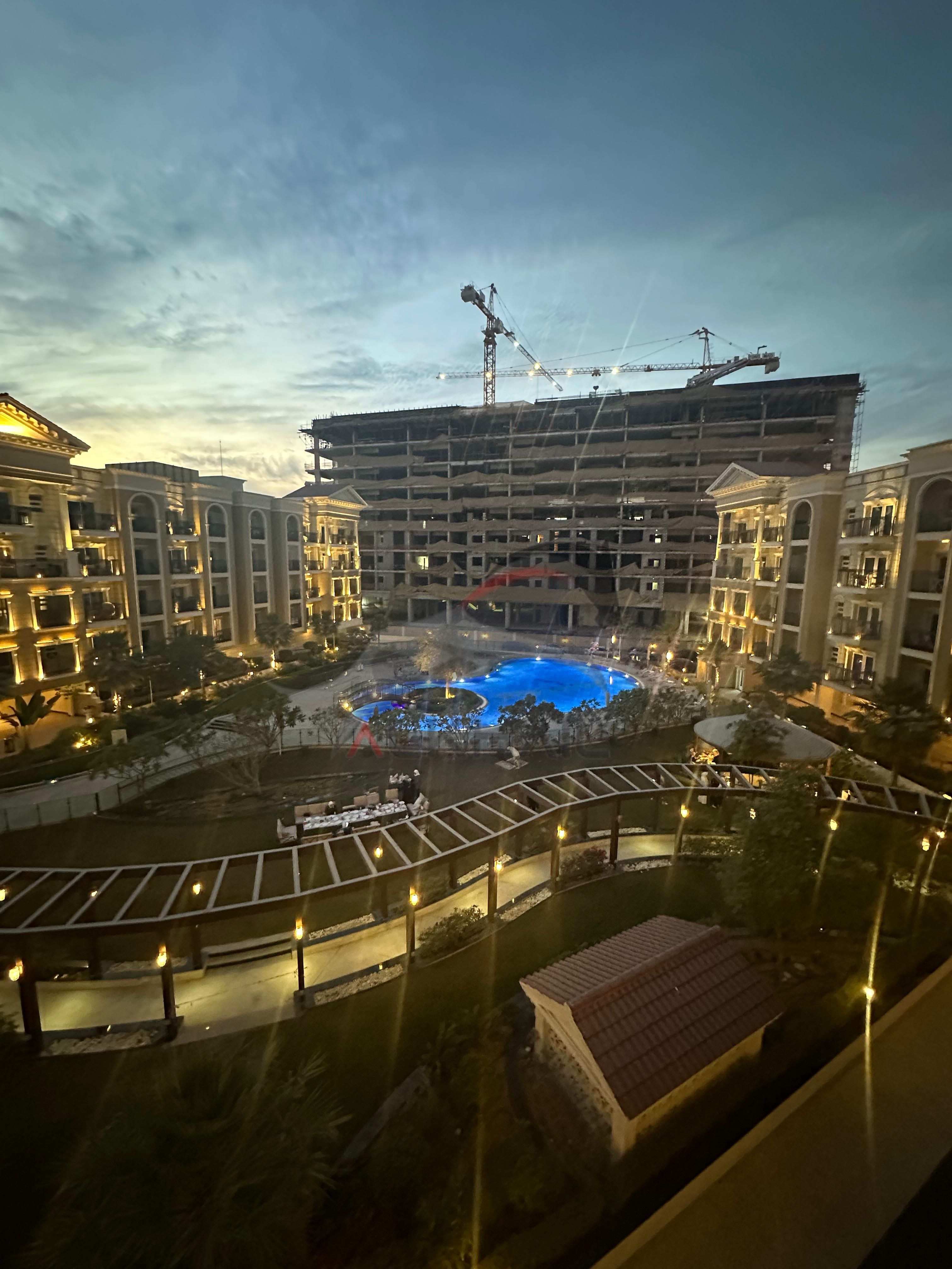 High Floor / Pool View / Tenanted / Furnished