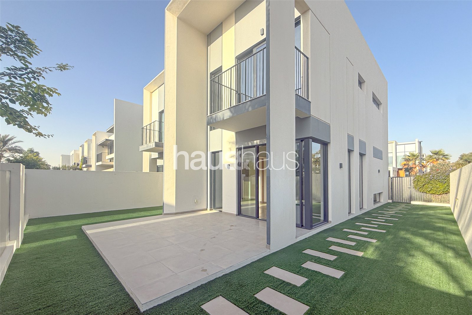 CHILLER FREE | VACANT | CORNER PLOT | EMAAR