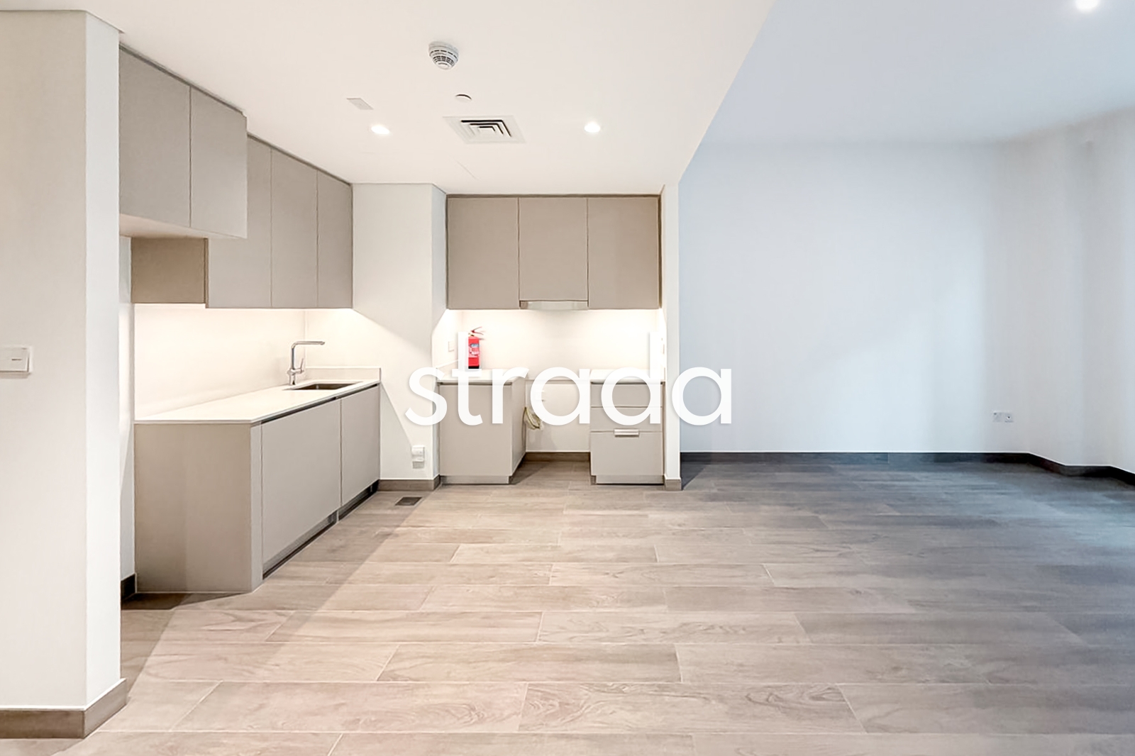 Large Layout | Terrace | New Building