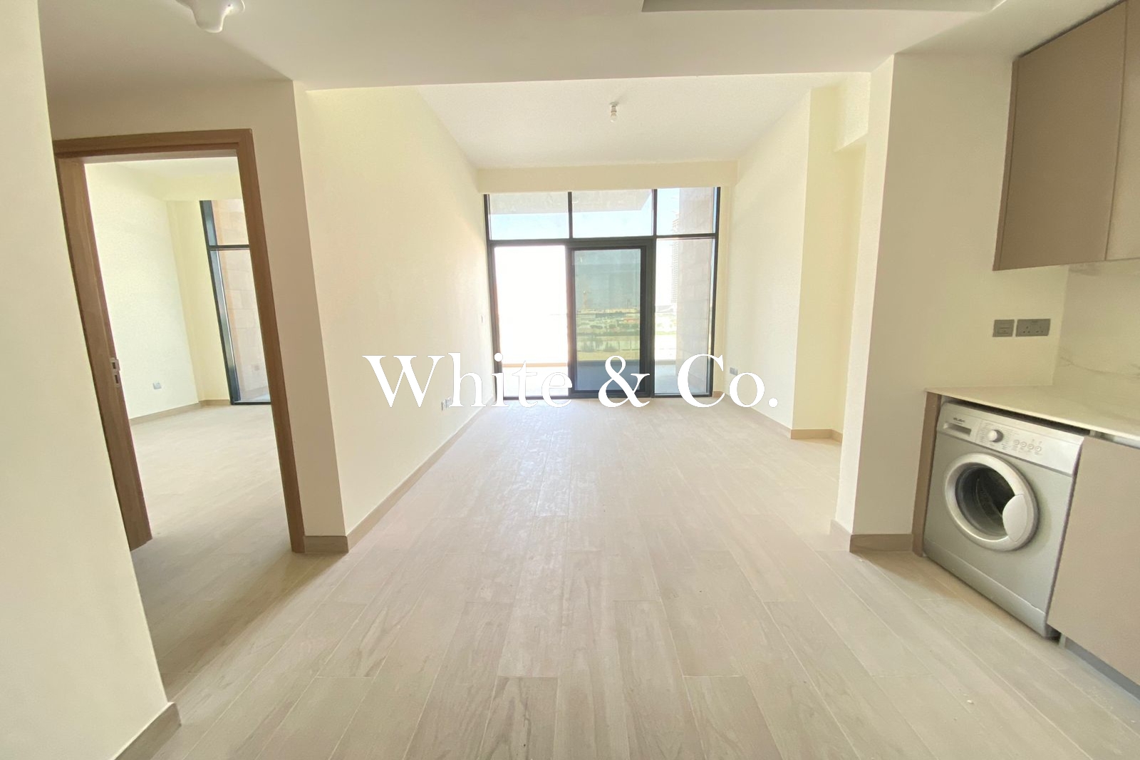 Unfurnished | 1 Bed | Move in ASAP