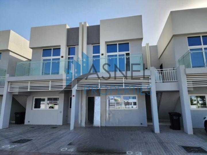 Elegant 1 bedroom / unfurnished / Bright unit