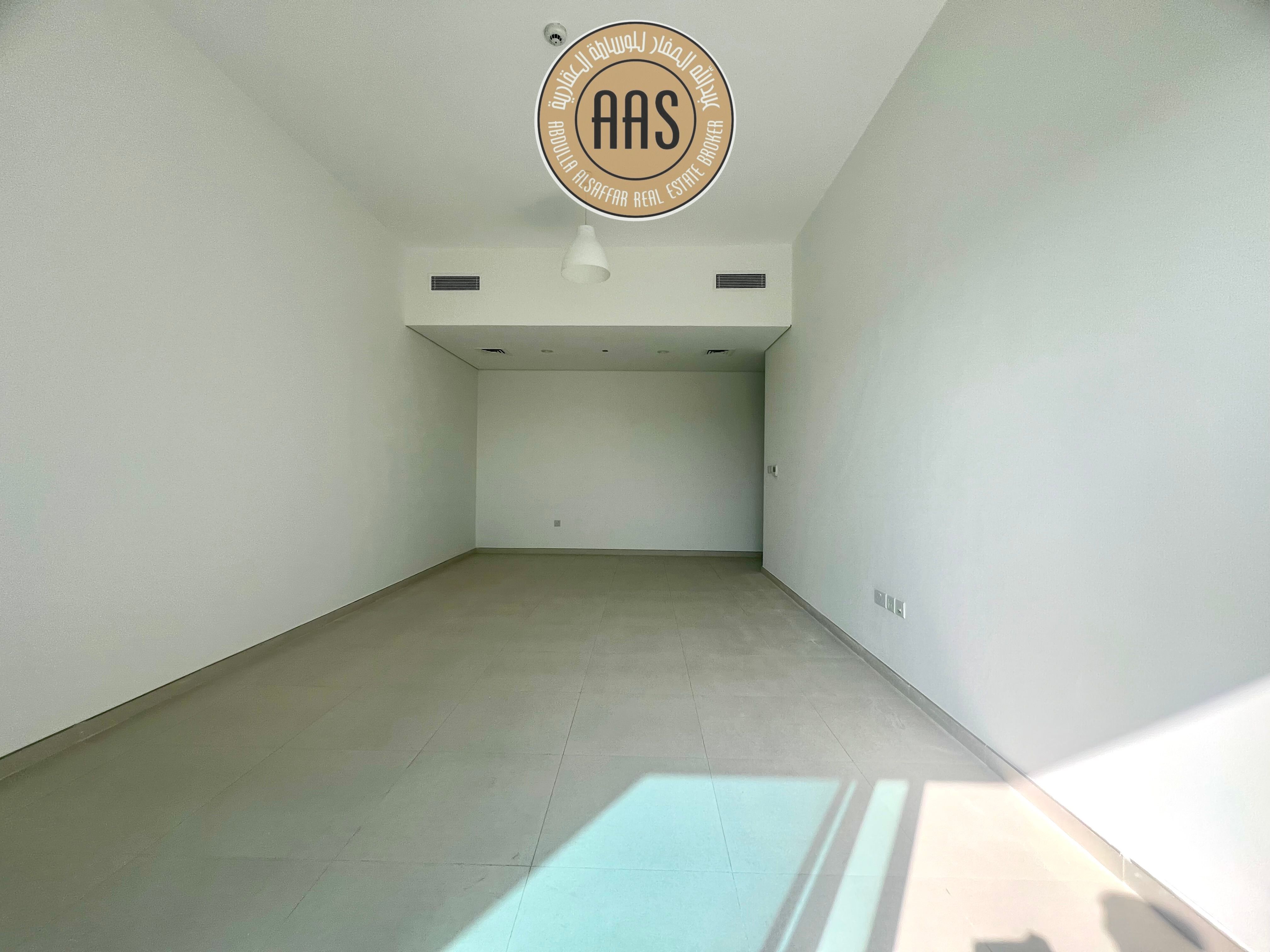 Brand new spacious 2 bedroom apartment only in 86k