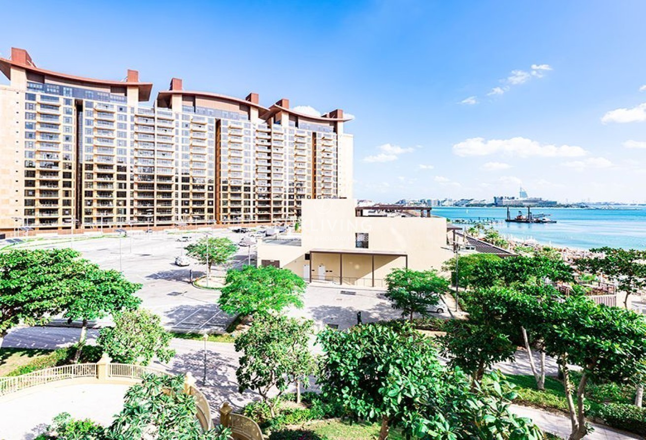 Signature Layout | High Floor | Prime Sea View