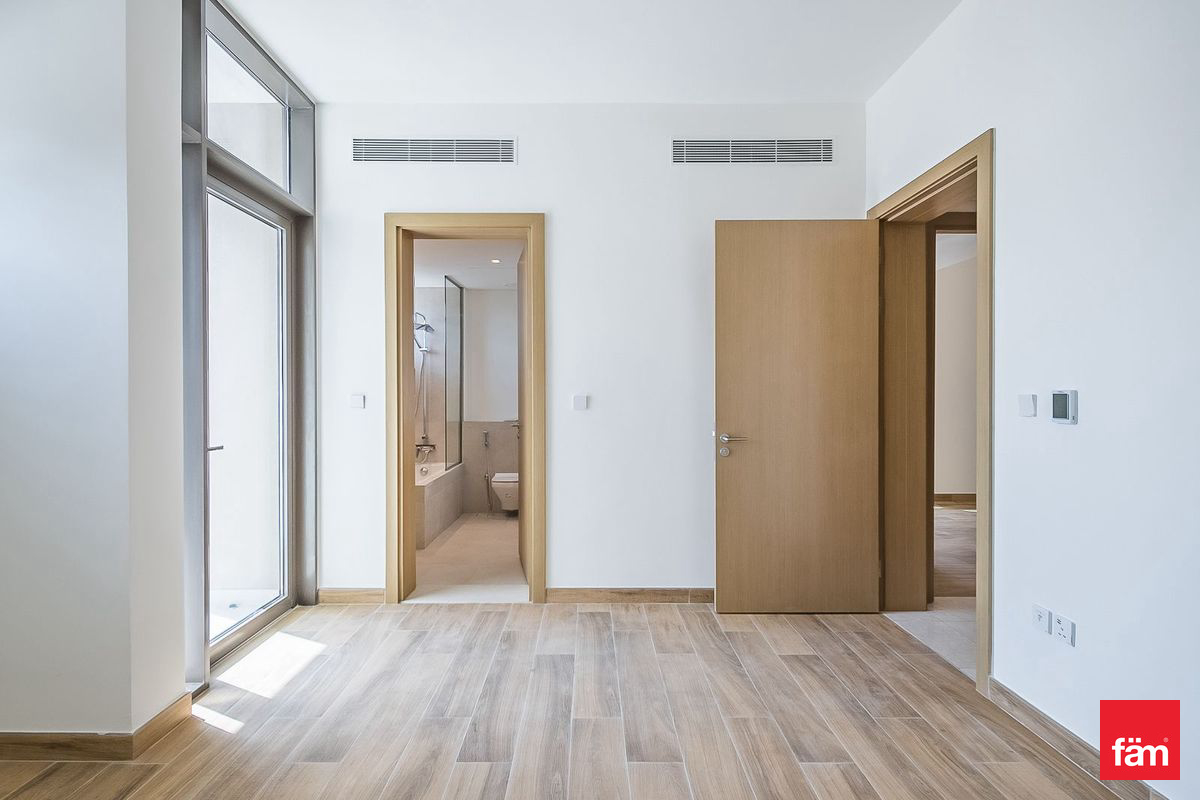 GATED COMMUNITY | TWIN VILLA | BRAND NEW | ENSUITE