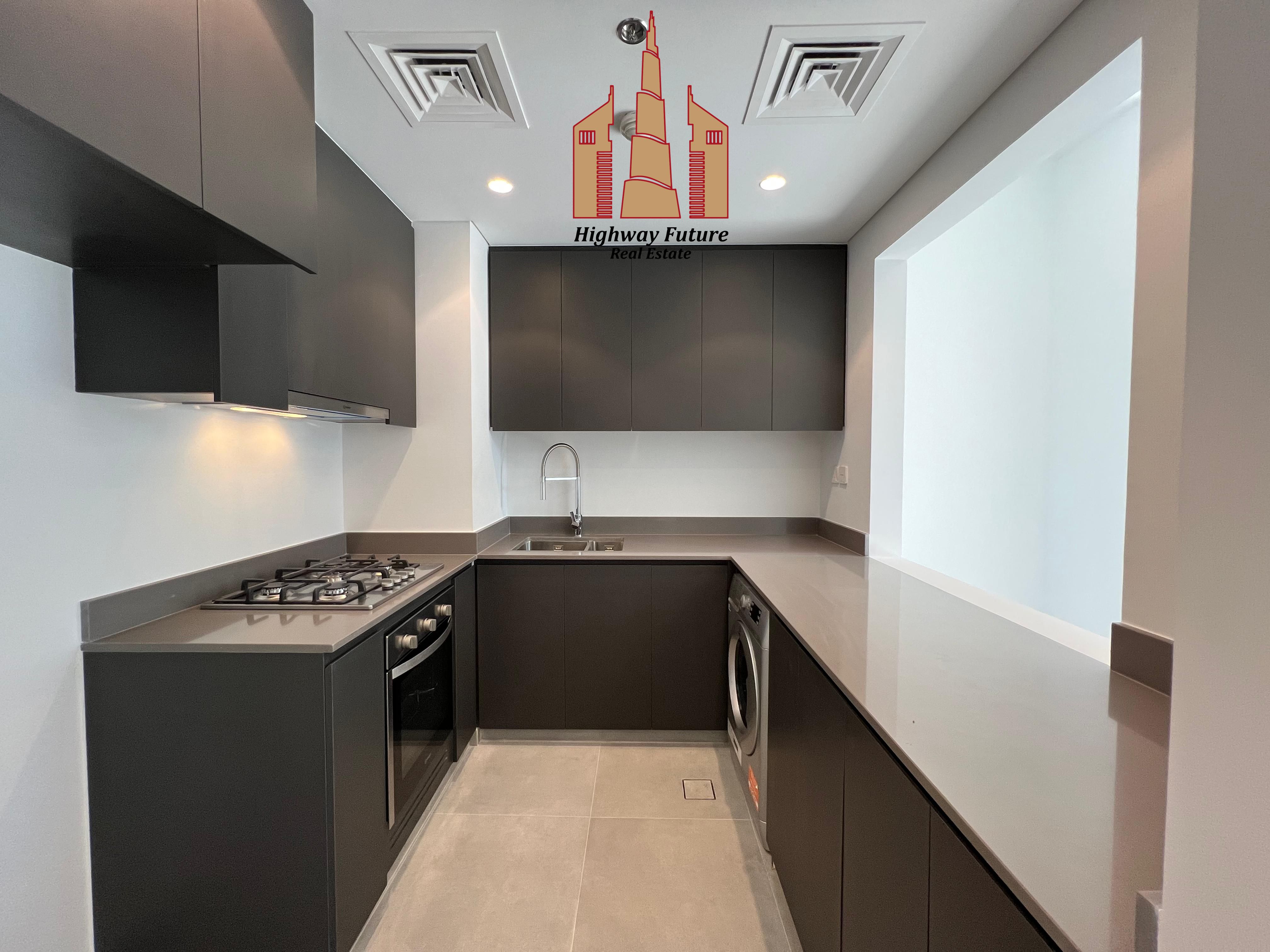 Luxury+ Modern 1BR with Semi Close kitchen