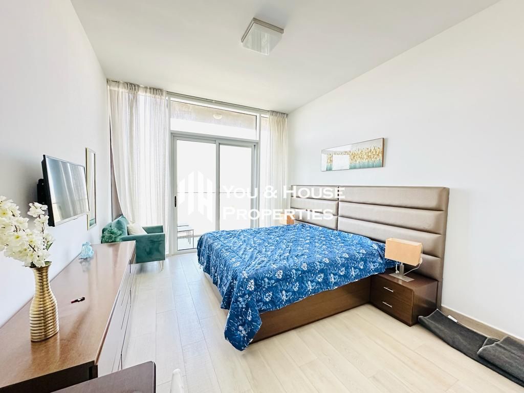 High Rise Studio Apartment I Fully Furnished I Prime Location