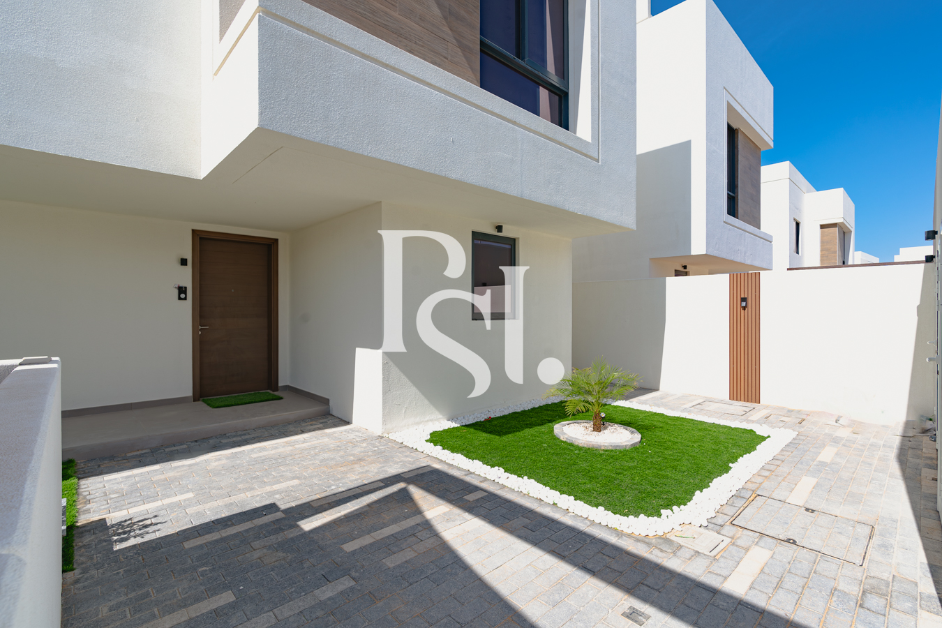 Single Row | Modern Designed Villa | Hot Project