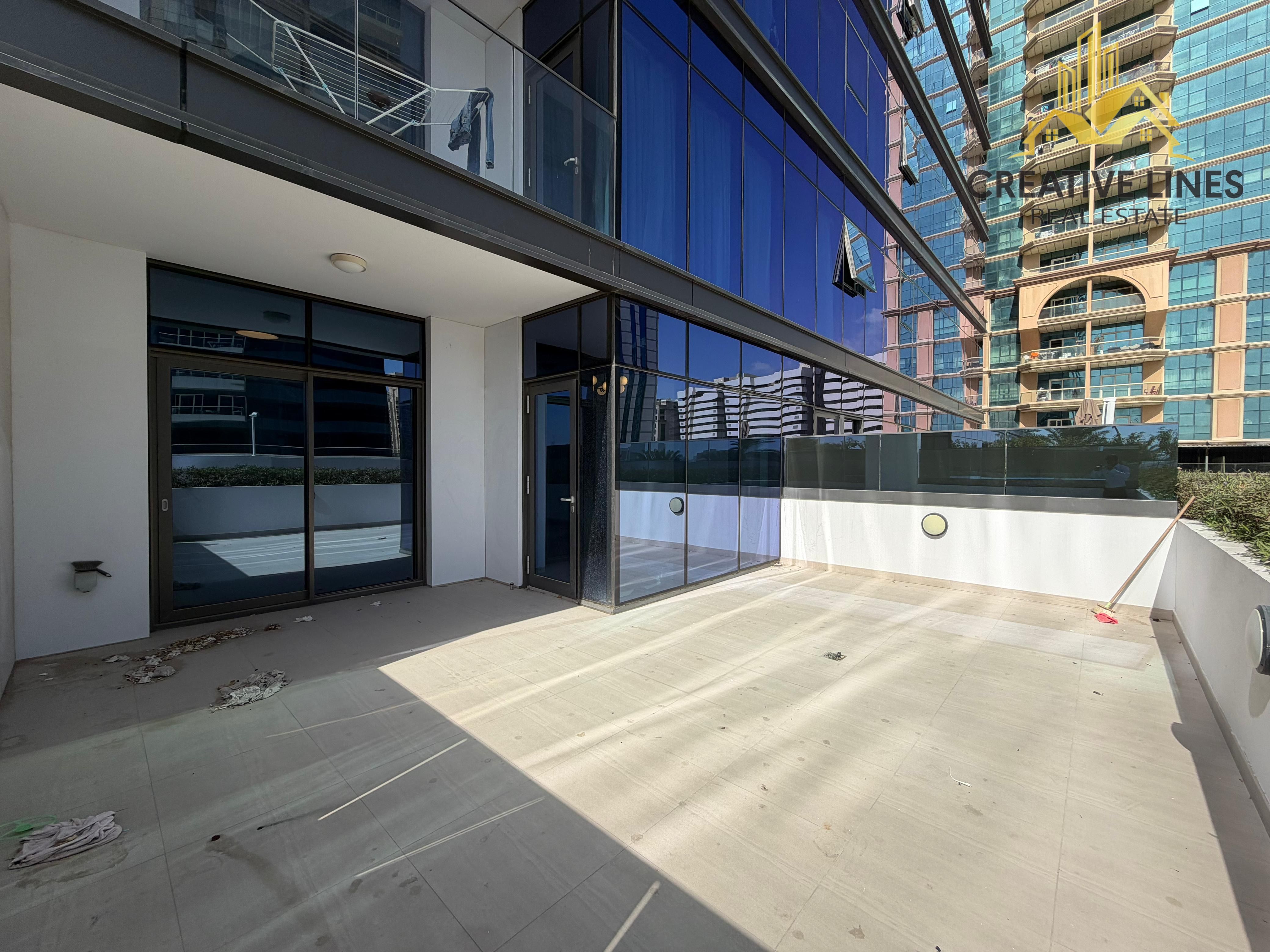 Specious 1 Bedroom Apartment available for family Only
