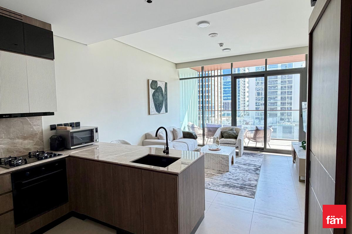 Brand New| Vacant | Luxury Living |Fully Furnished