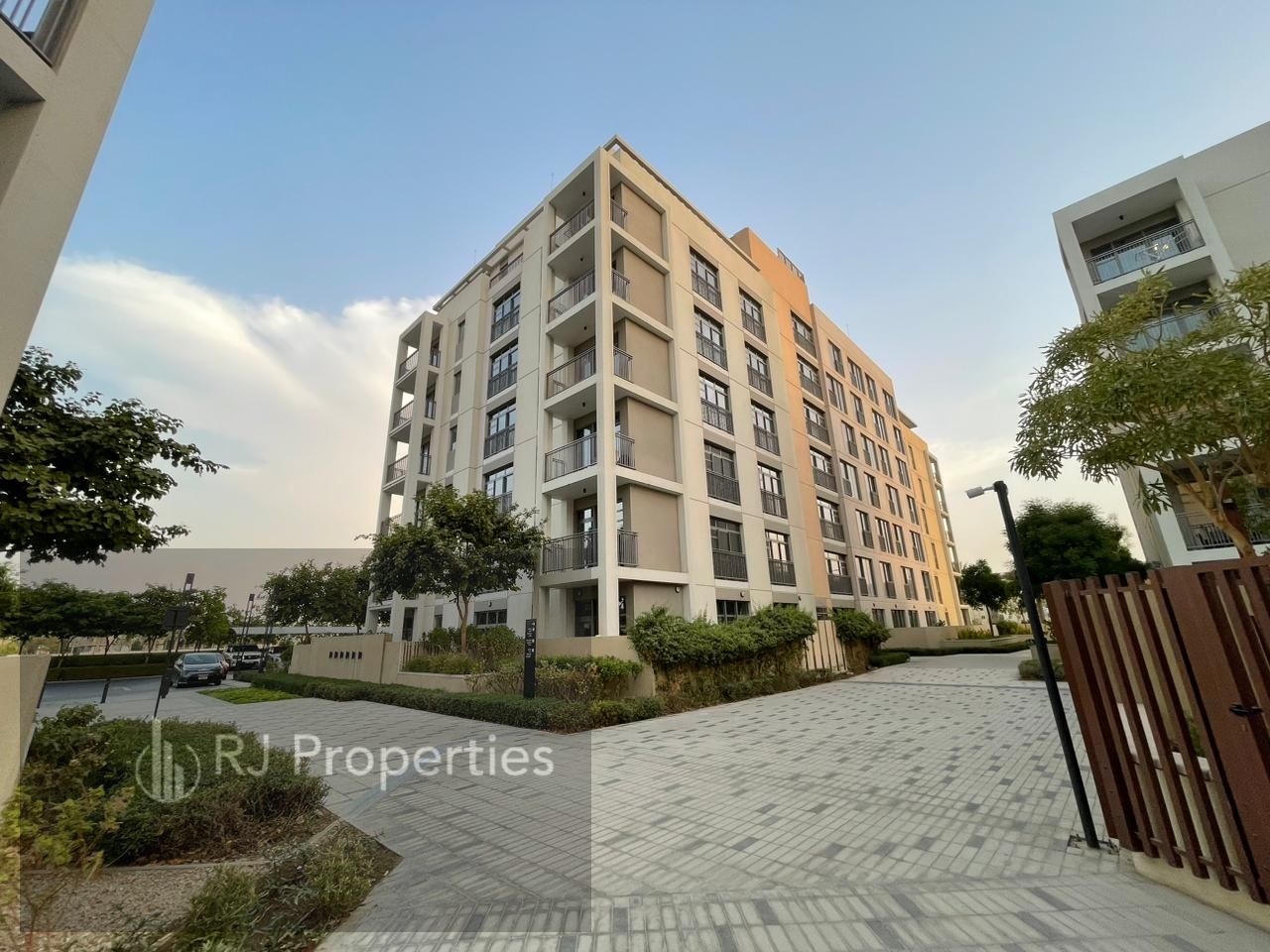 Brand New Building Luxury Huje Spacious Appartment WITH Nice View