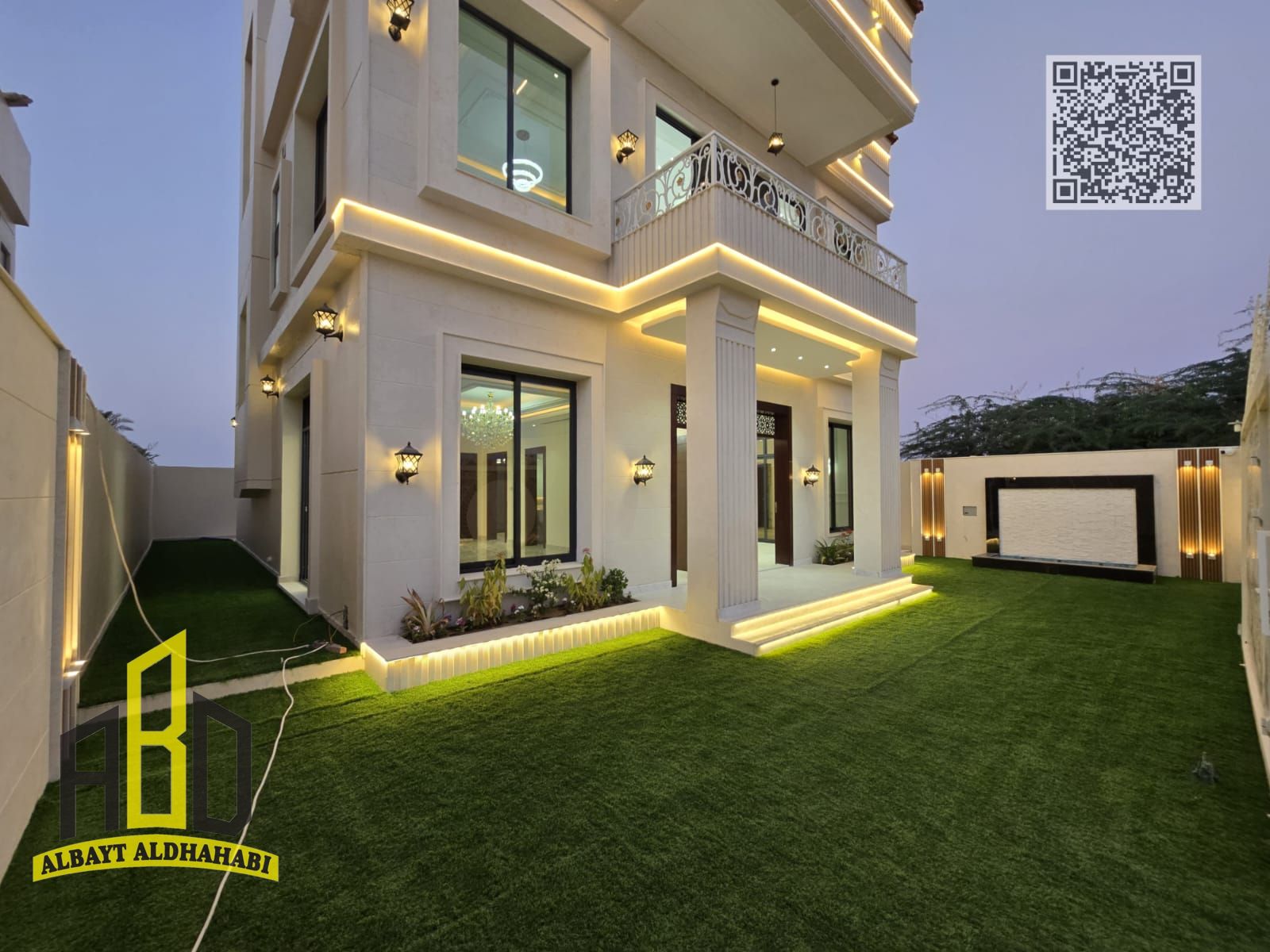 Luxury villa for rent, first occupancy, on a main road next to Al Safir Market and all services.
