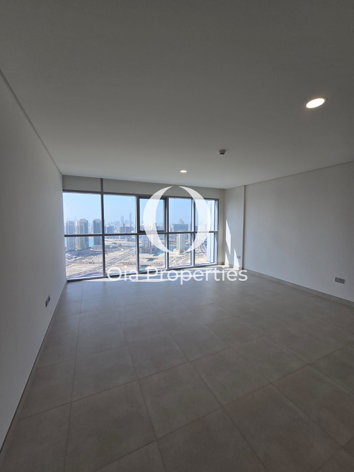 Refined 3BR+M | Panoramic Sea View | Modern Living