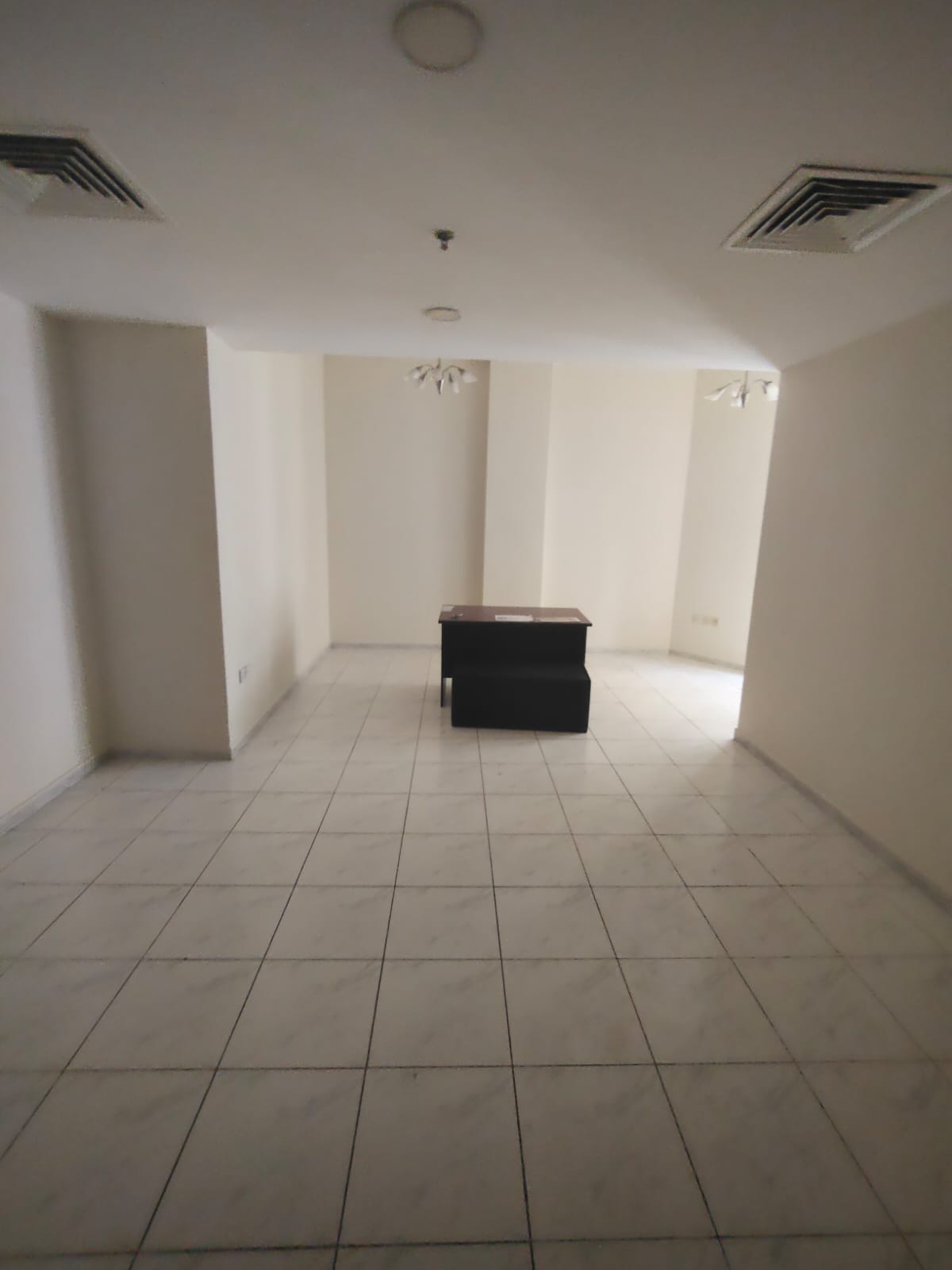 2-bedroom apartment with living room in Al Majaz 2 Comfortable layout, 2 bathrooms, prime location on Jamal Abdul Nasser Street, close to all servic