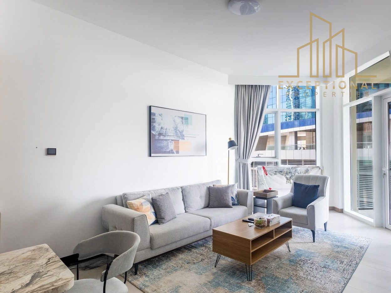 Canal view || Furnished || Bright layout