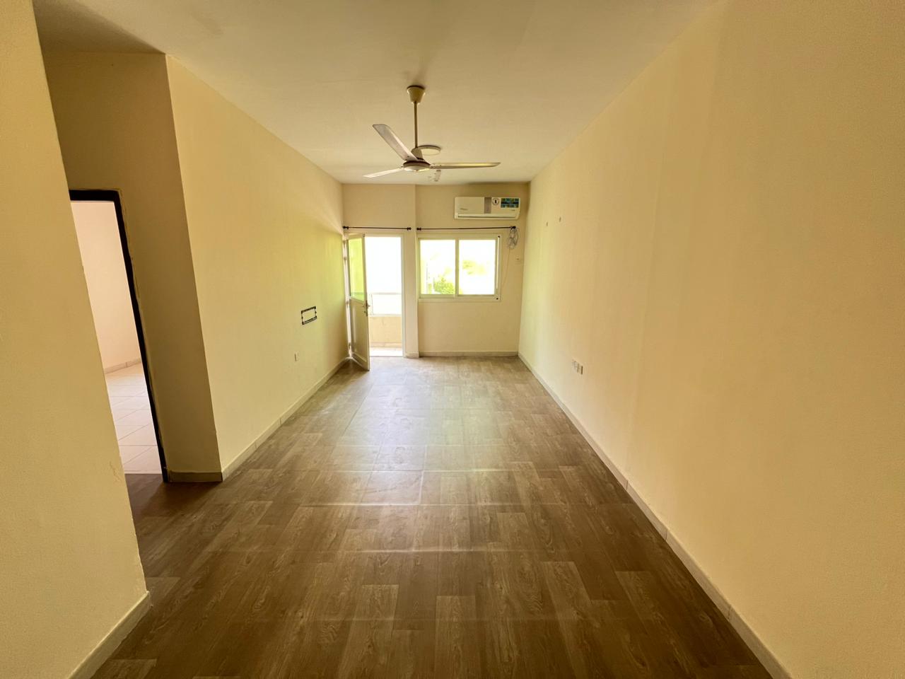 One Bedroom Hall – Large Layout & Prime Location