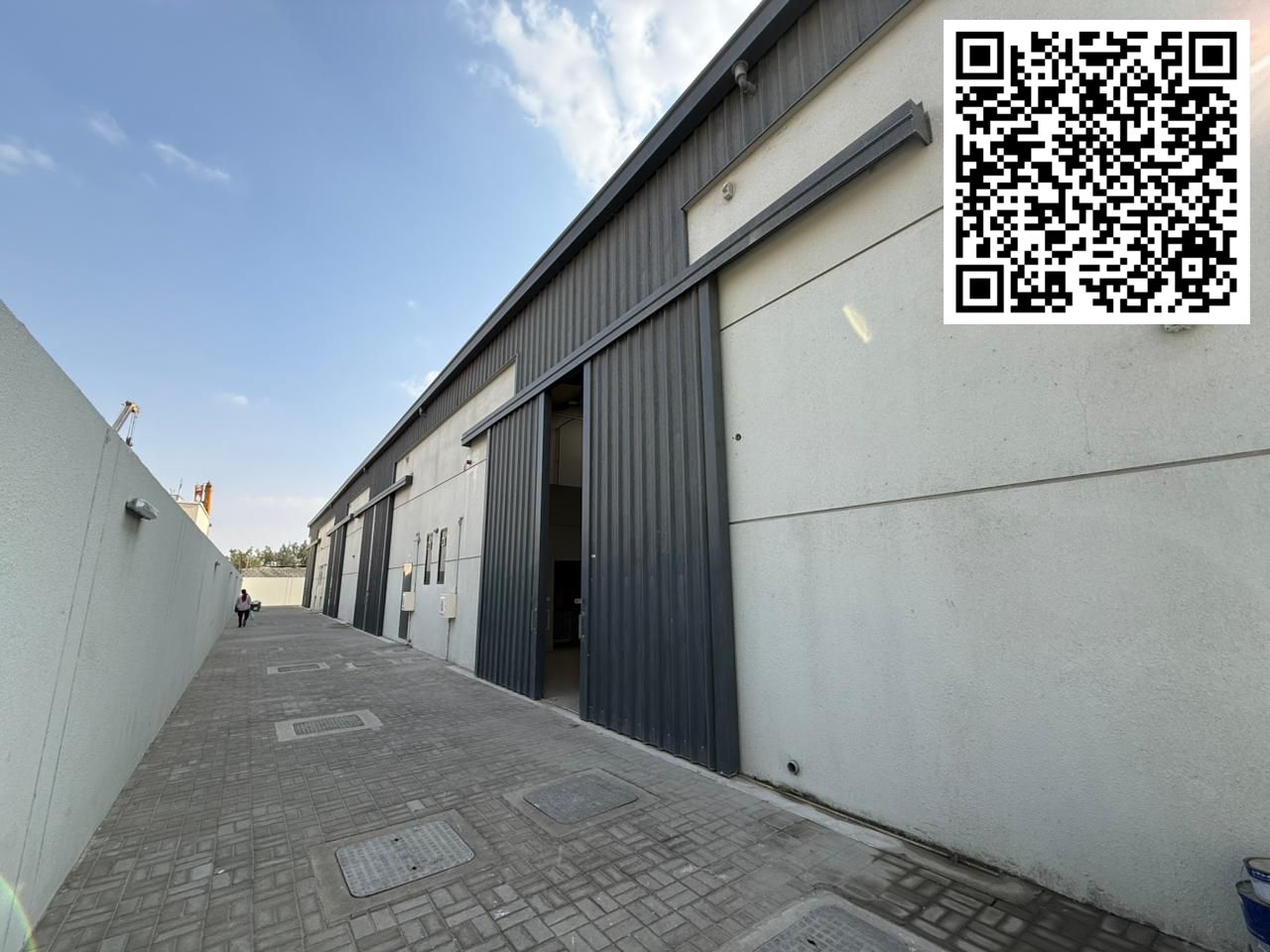Industrial property for sale in Al Sajaa Al Qadeema, Sharjah. Land area: 19,375 sq ft. Built-up area: 12,100 sq ft. Asking price: AED 9,500,000