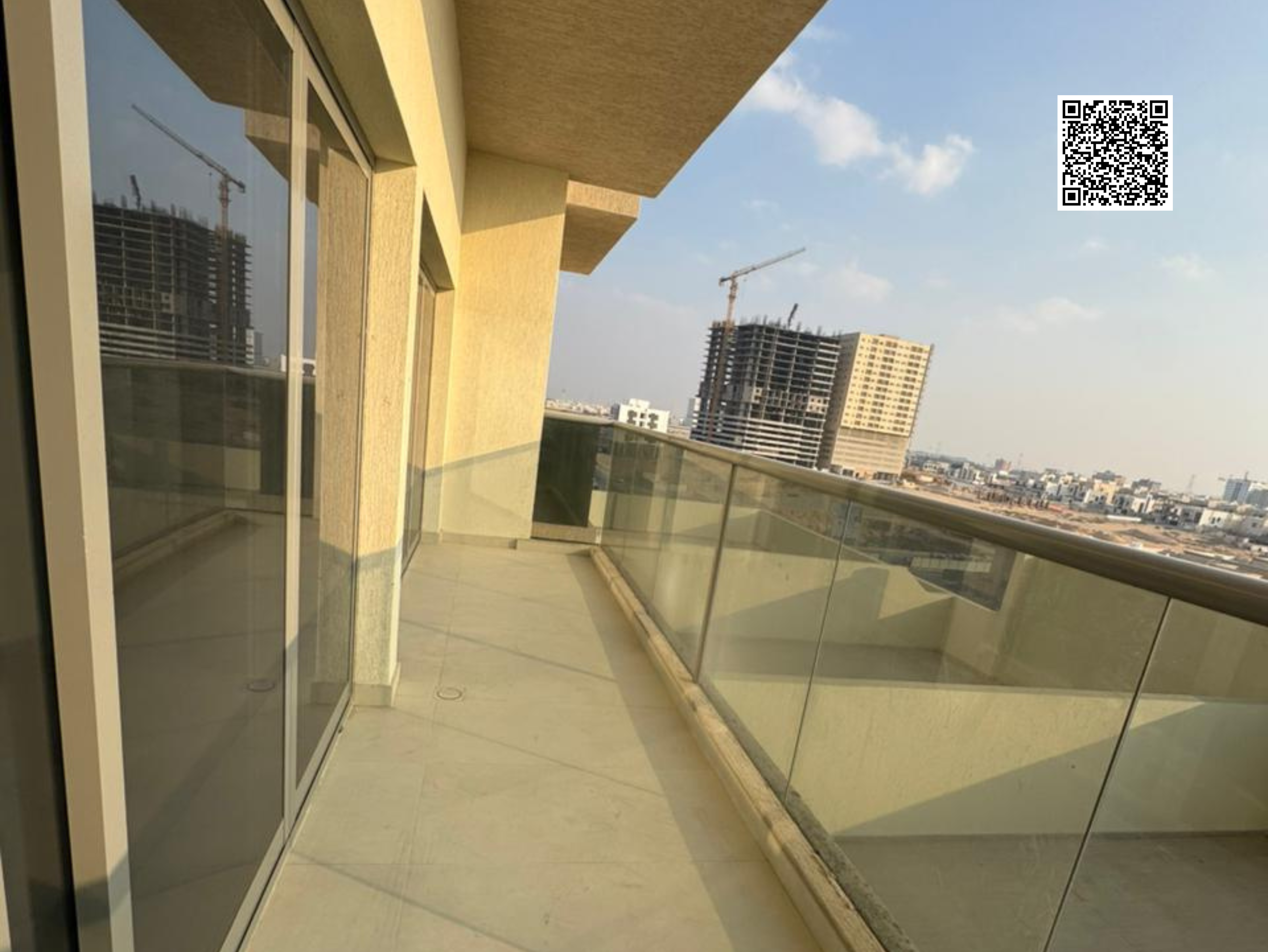 Spacious Modern 1BR for Sale - Garden Residences
