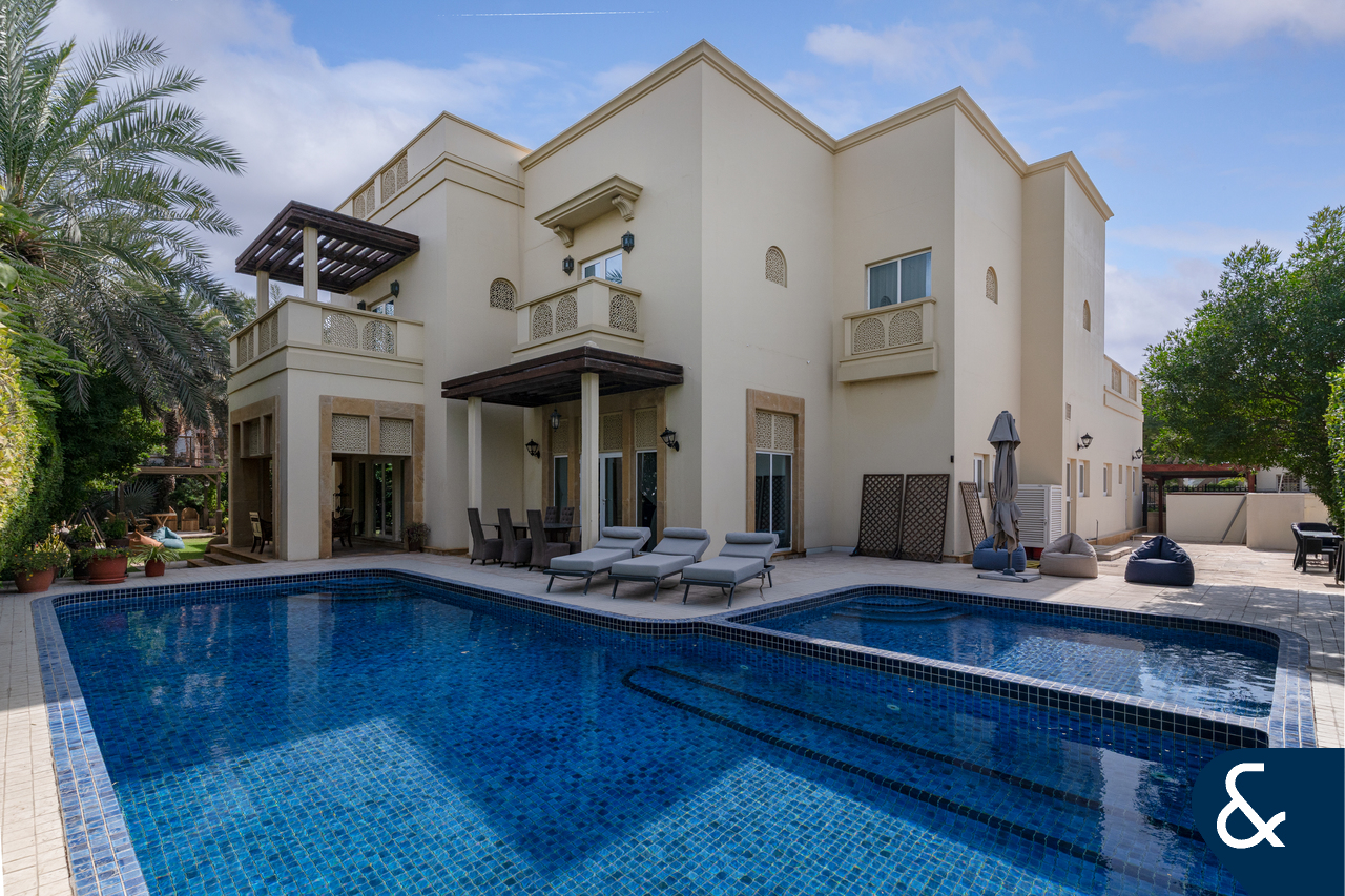 Exclusive 6 Beds Estate | Absolute Privacy