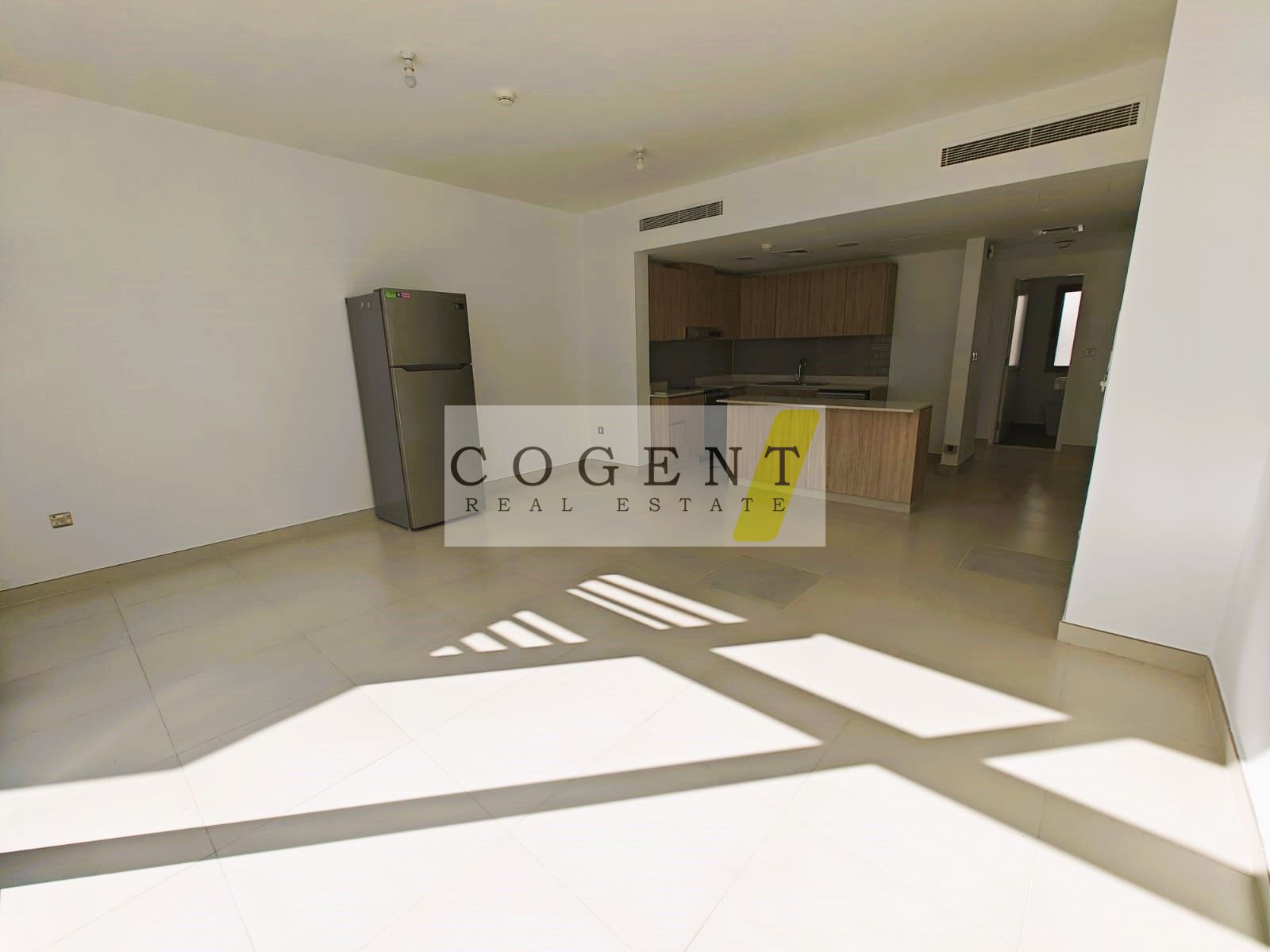 Spacious | 2Bedroom Townhouse + Study | Corner Unit | Back-to-Back | Available from 01March