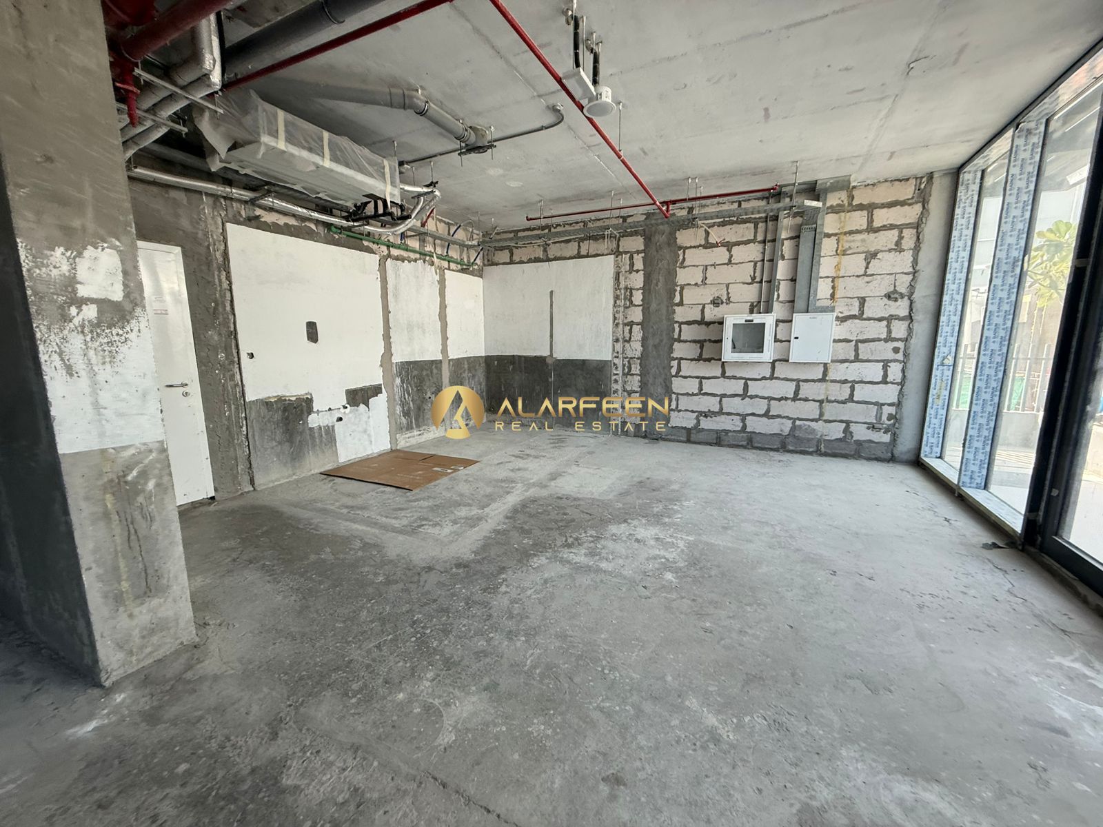 No Commission | Corner Unit | Outdoor Space