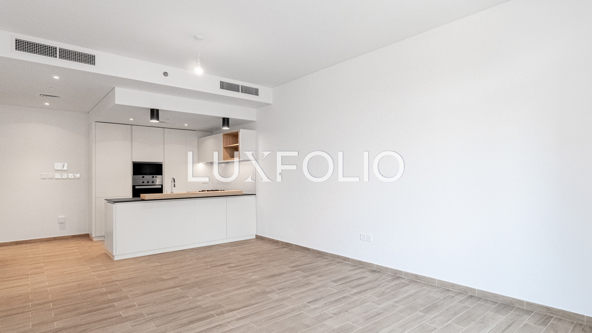 Brand New | Tenanted | Ellington