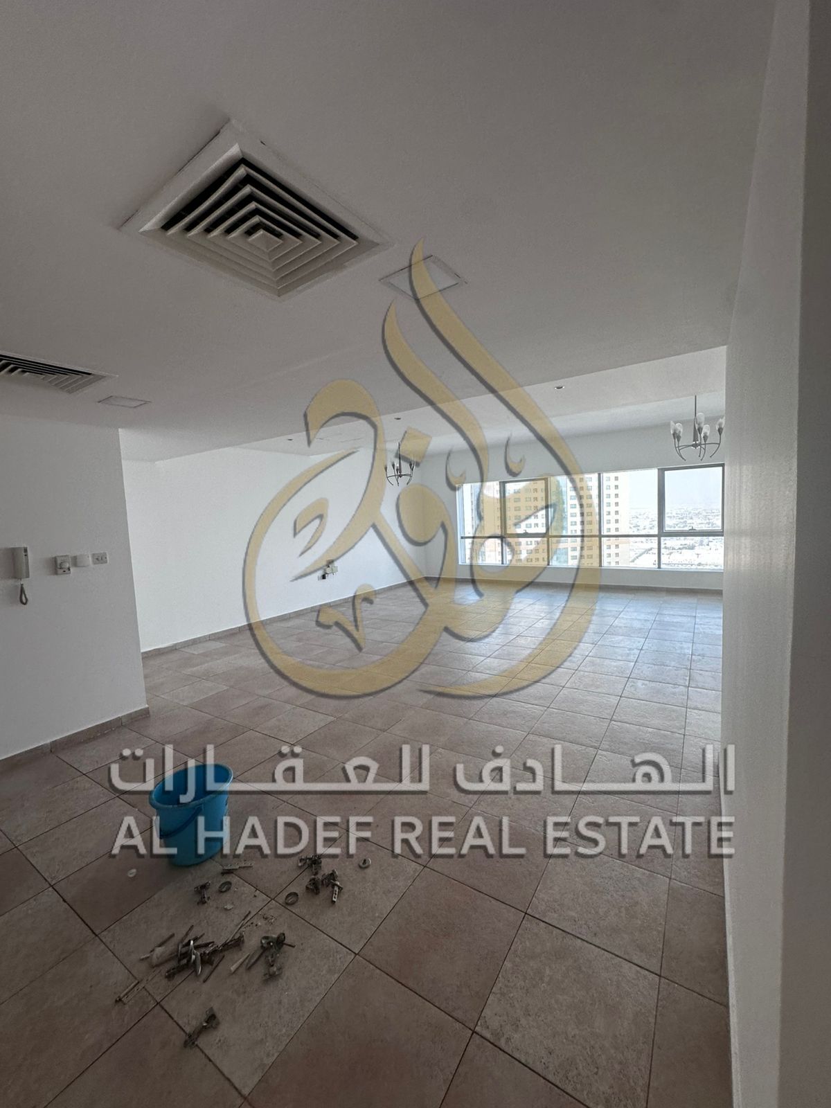 For Annual Rent in Sharjah – Al Majaz 2 Spacious 3 Bedroom Apartment with Large Living Hall in a Prime Family Area Close to Khalid Lake and All Essent