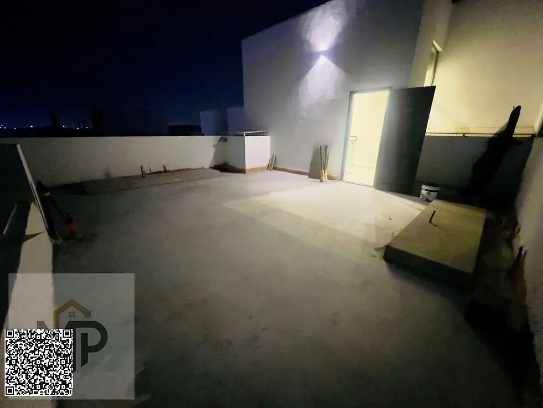Villa for sale in Ajman at a bargain price, all fees included. Excellent location. Freehold ownership for life for all nationalities with bank financi