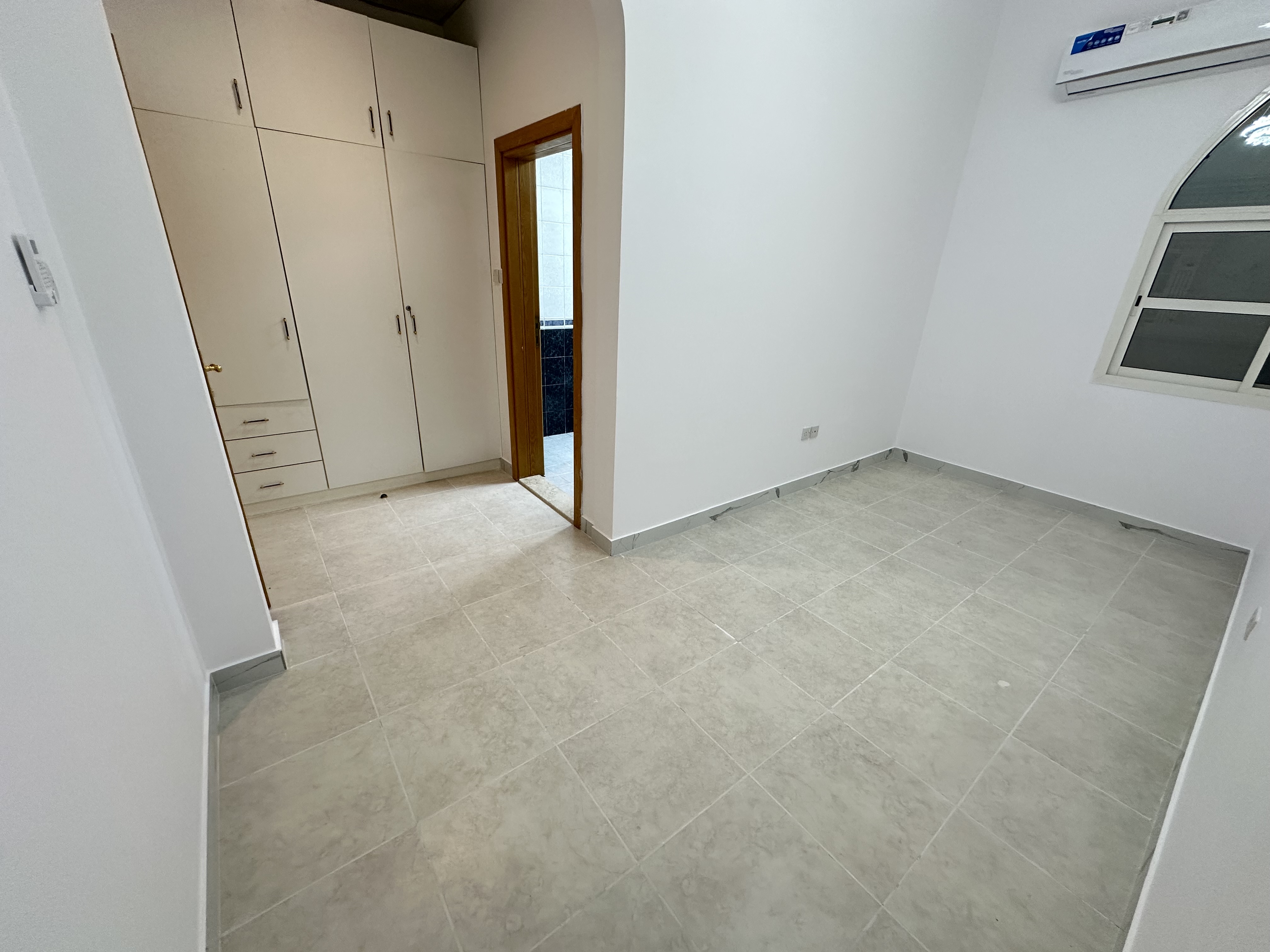 Huge 1BHK brand new villa buildin wardrobe