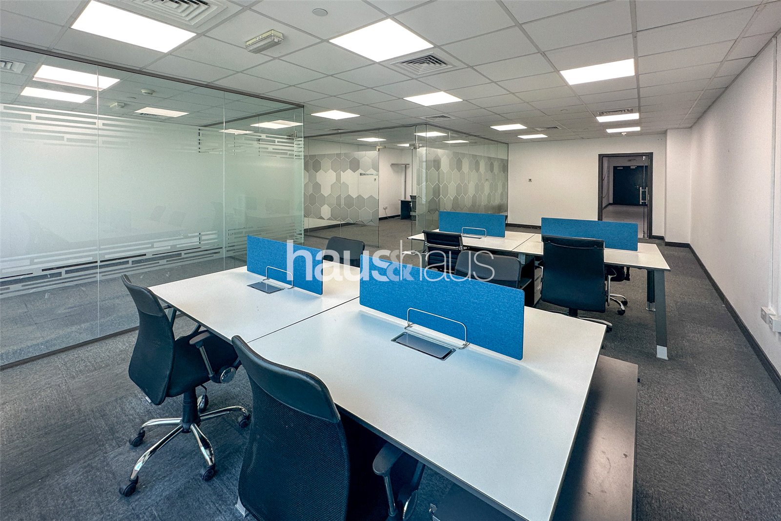 Available | 20 Parking Spaces | Close To Metro