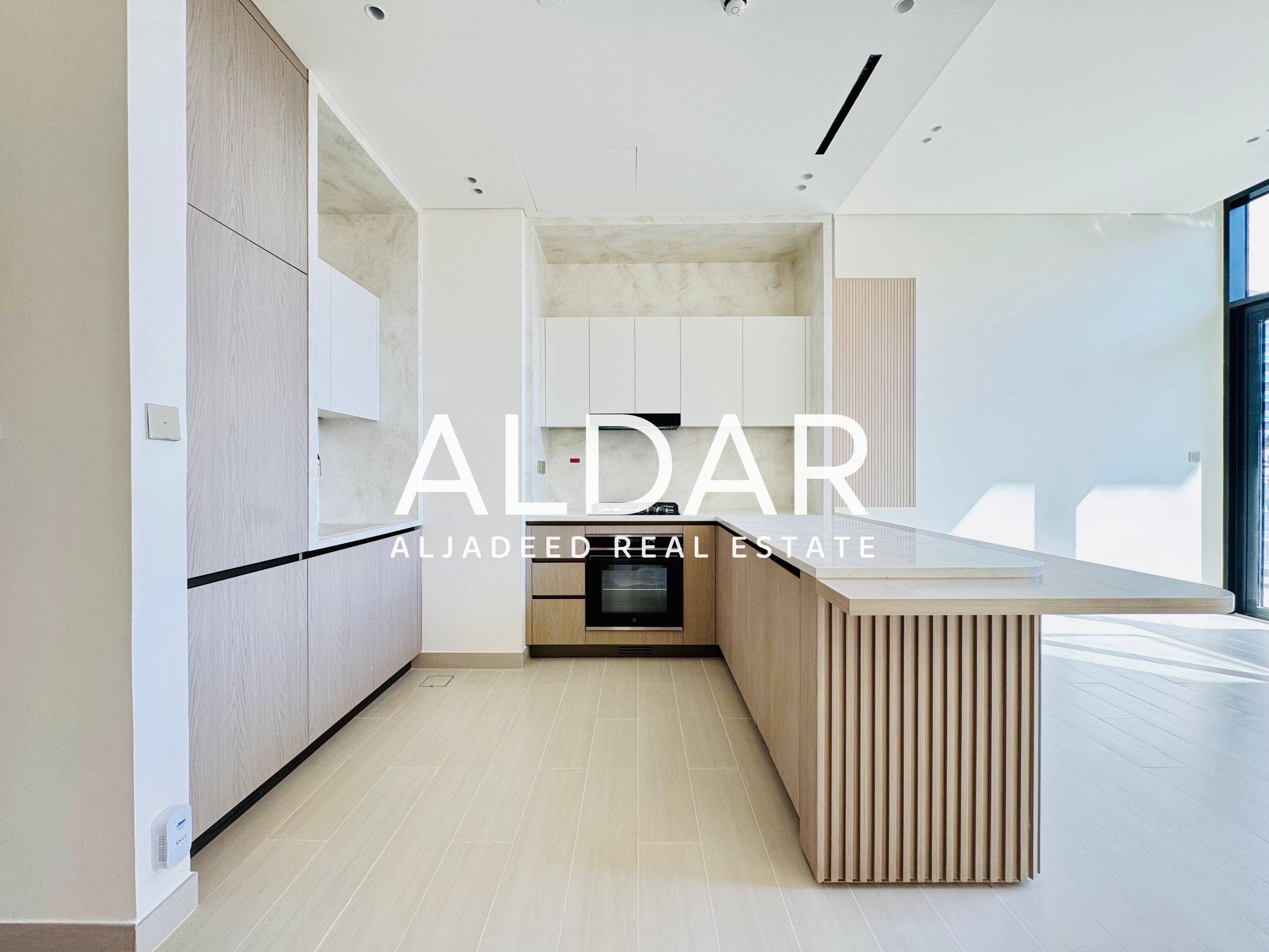 High Floor | Park View | Pool View l | Vacant