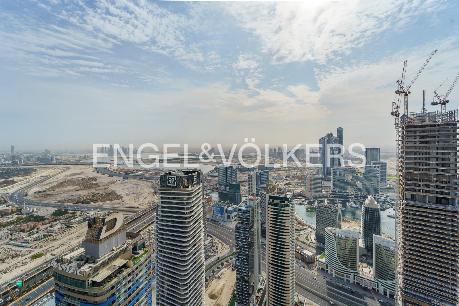 Luxury Furnished | Top Floor | Great View