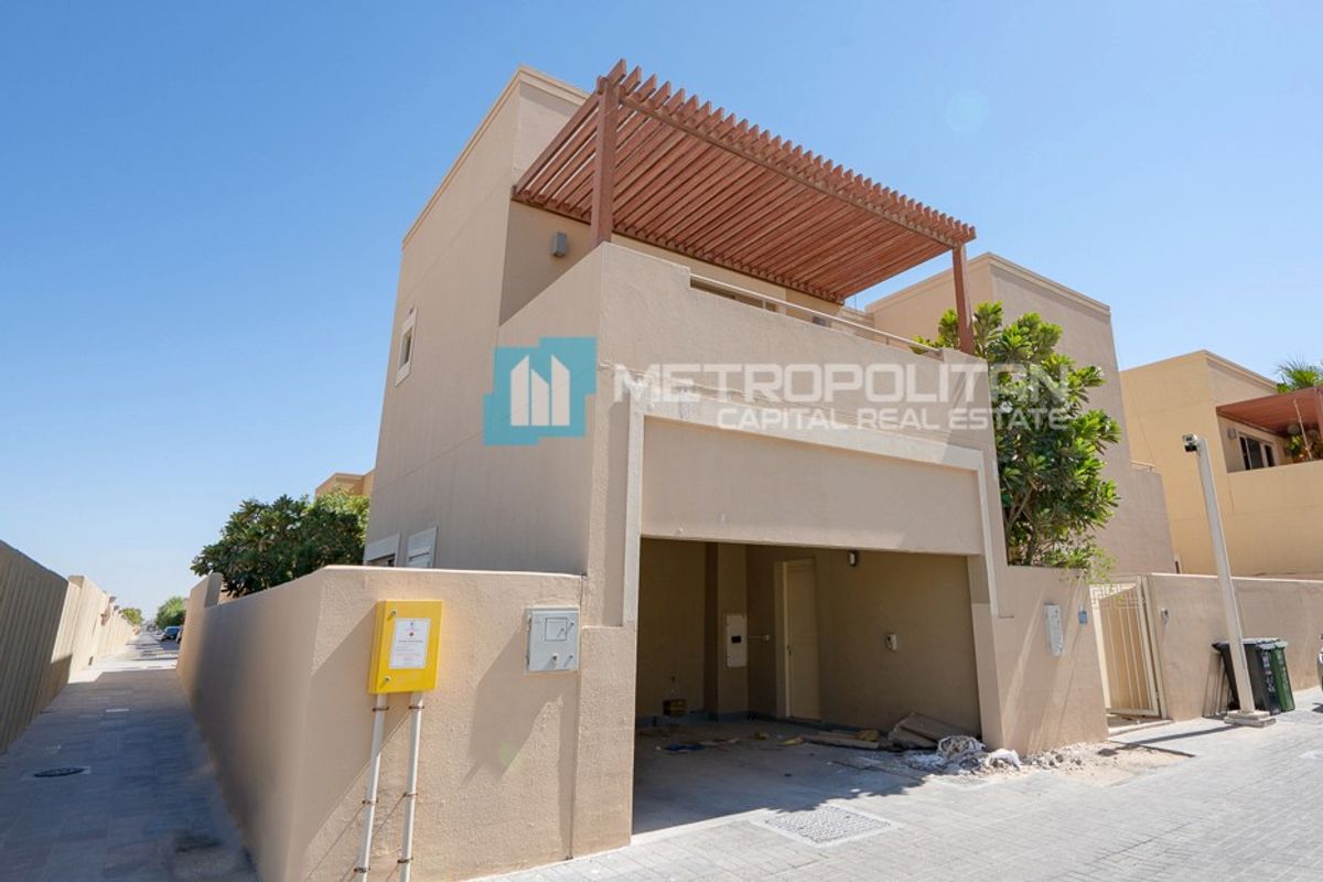 Single Row| Corner Unit| 4BR w/ Maids And Balcony