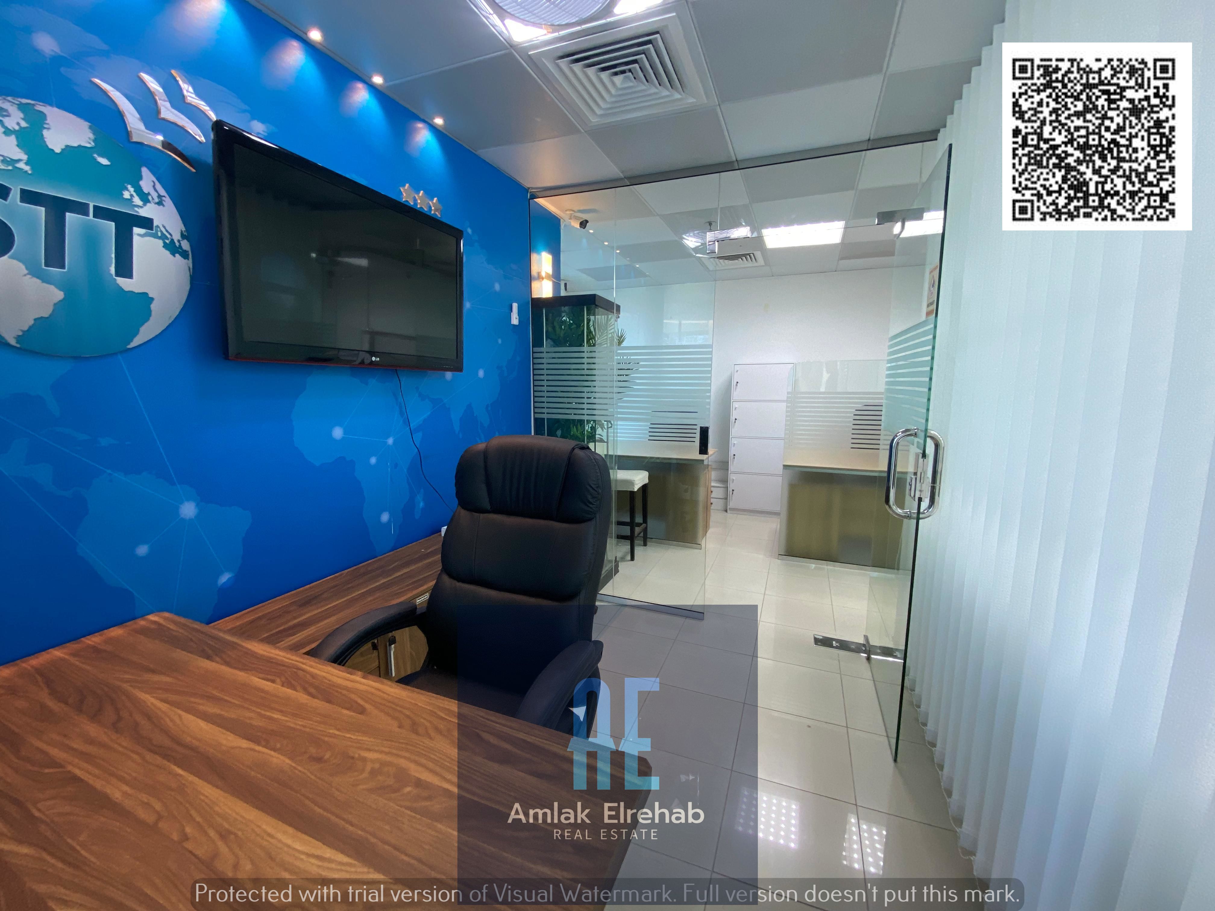For annual rent: an office in Horizon Towers with furniture, a parking space, and flexible payment options.