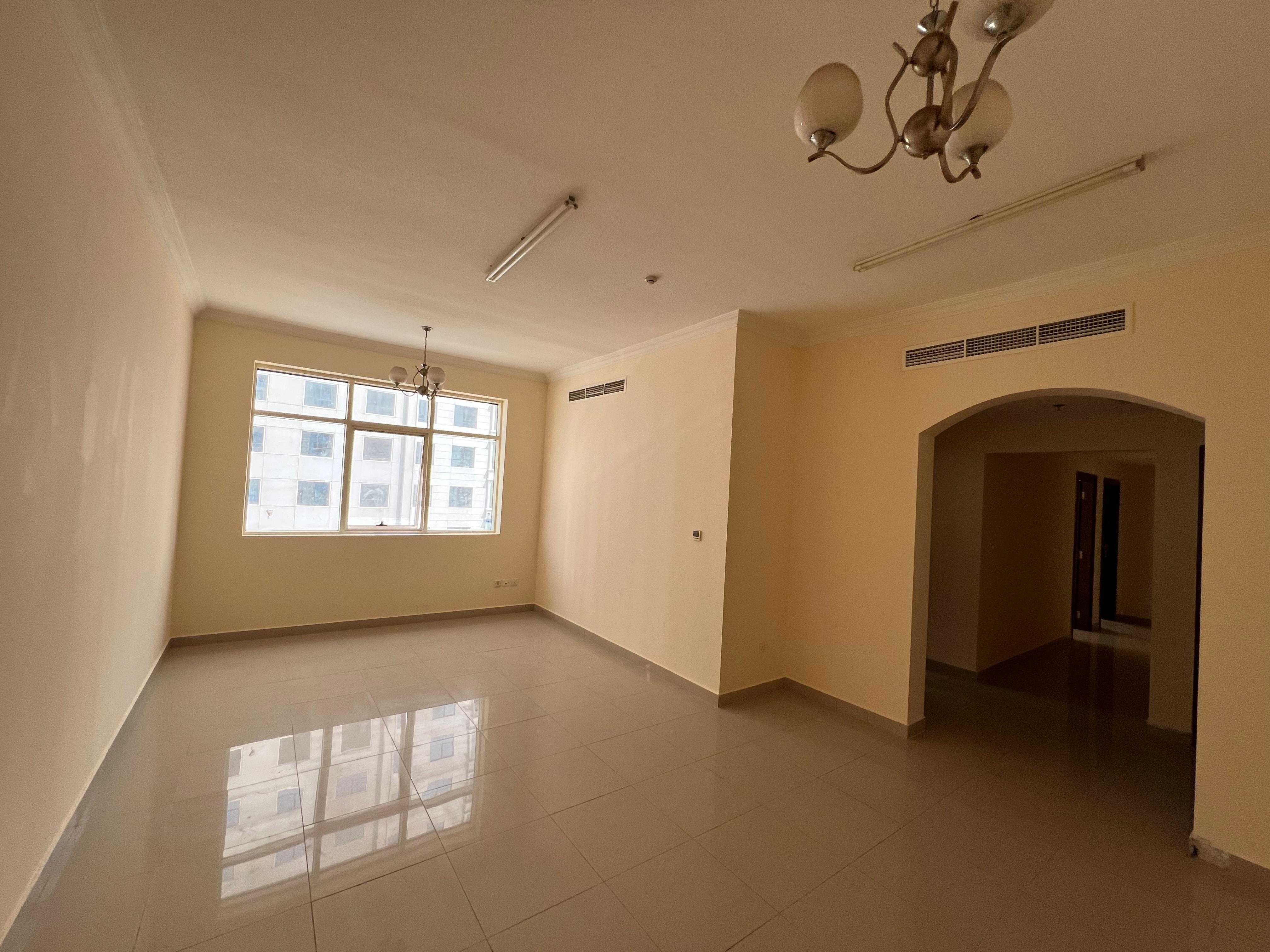 Free Parking | Family | Ready to move