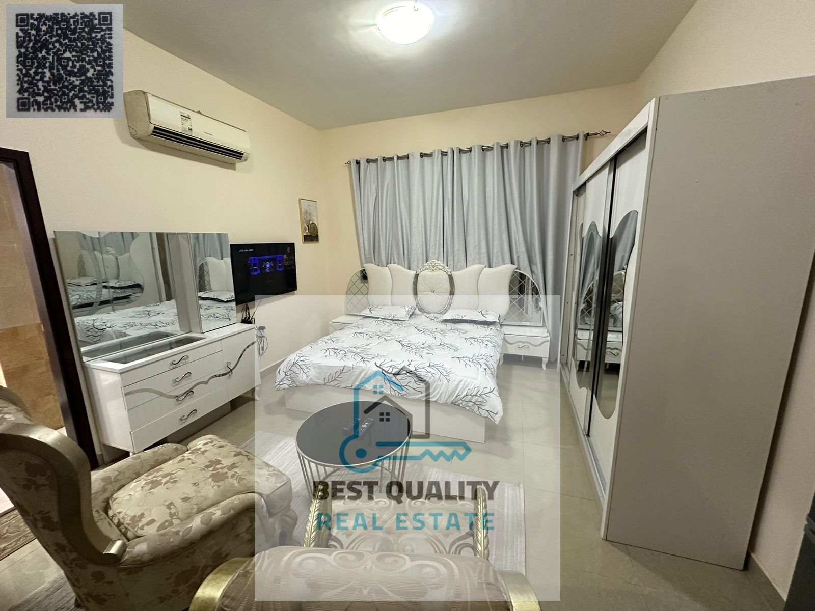 Studio for rent – Chicken King, a distinctive studio in Rawda, located directly next to the bus station on Sheikh Ammar Street.