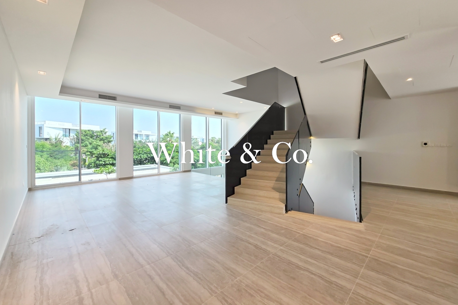 Spacious | Front Row | Lagoon Views