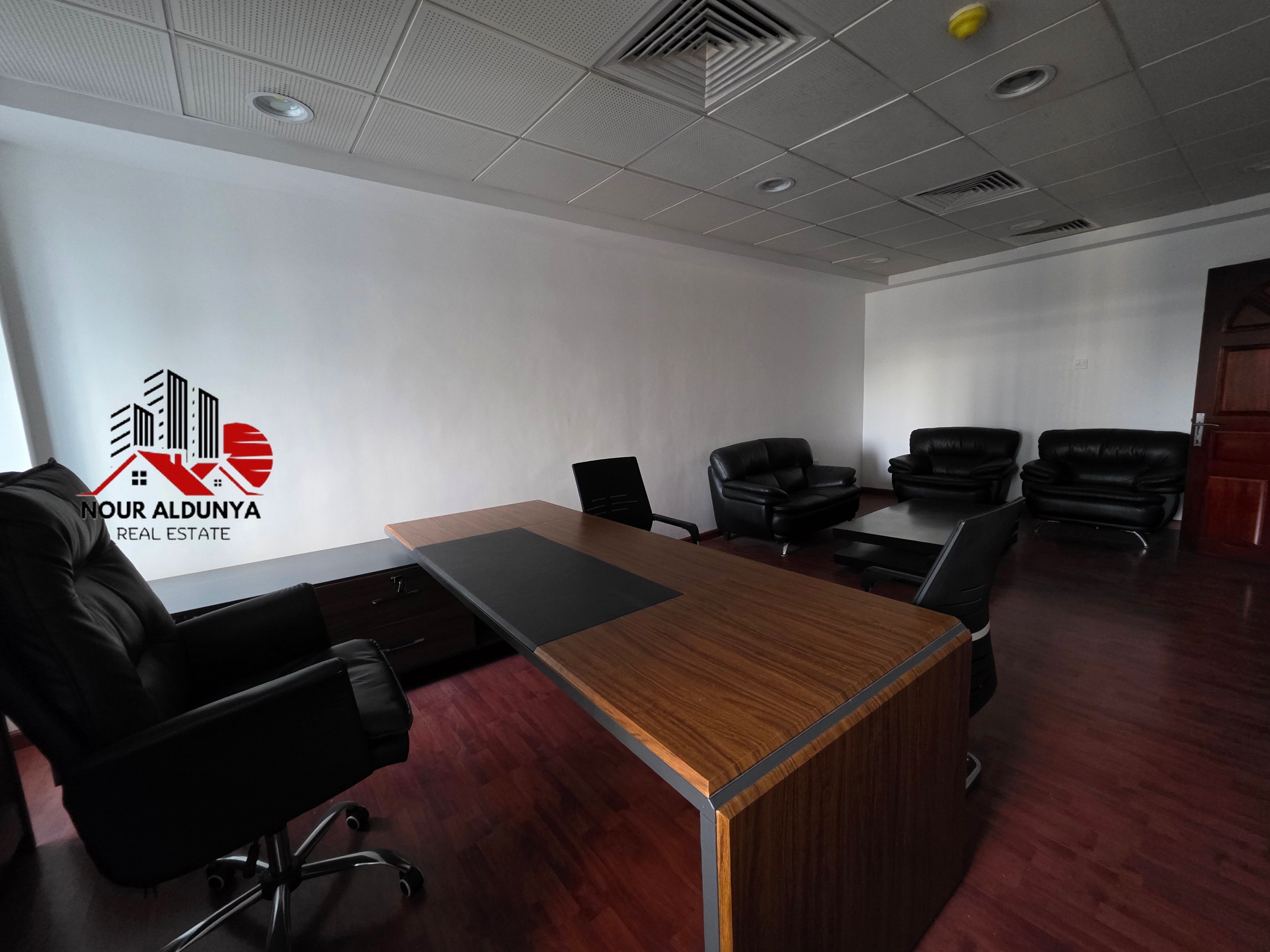 FULLY FURNISHED. PRIME LOCATION. COMMERCIAL BUILDING. UPTO 900SQFT OFFICE