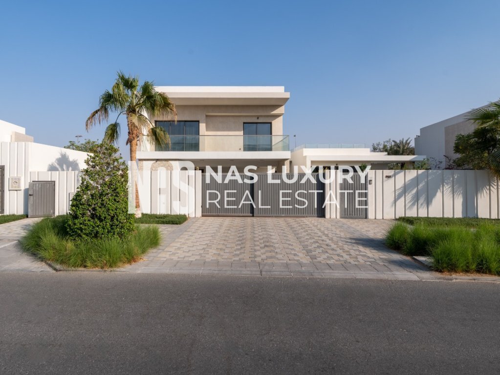 Elegant Villa | Unmatched Quality | Golf Access