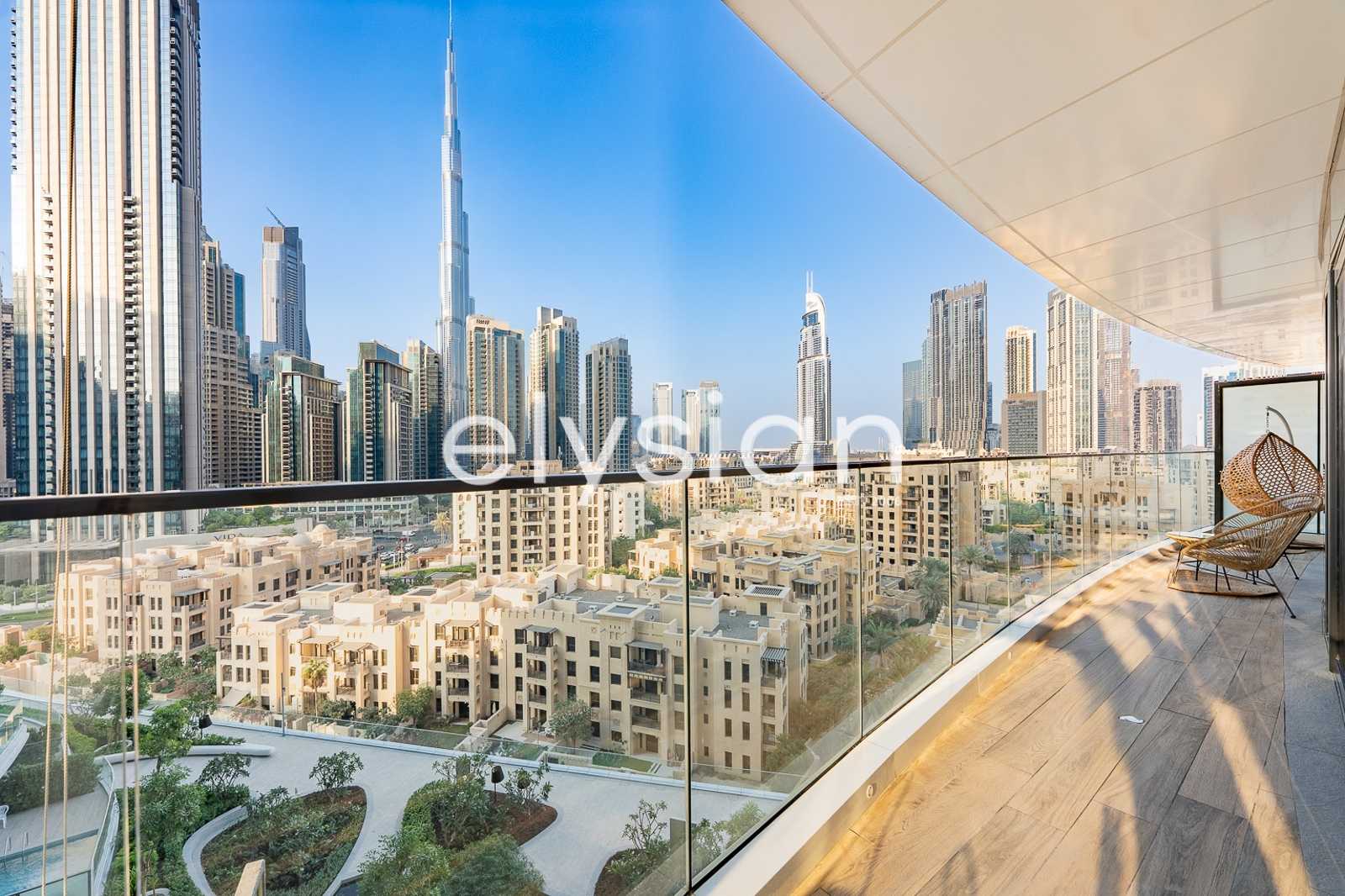 Burj View | Luxurious Living | Brand New