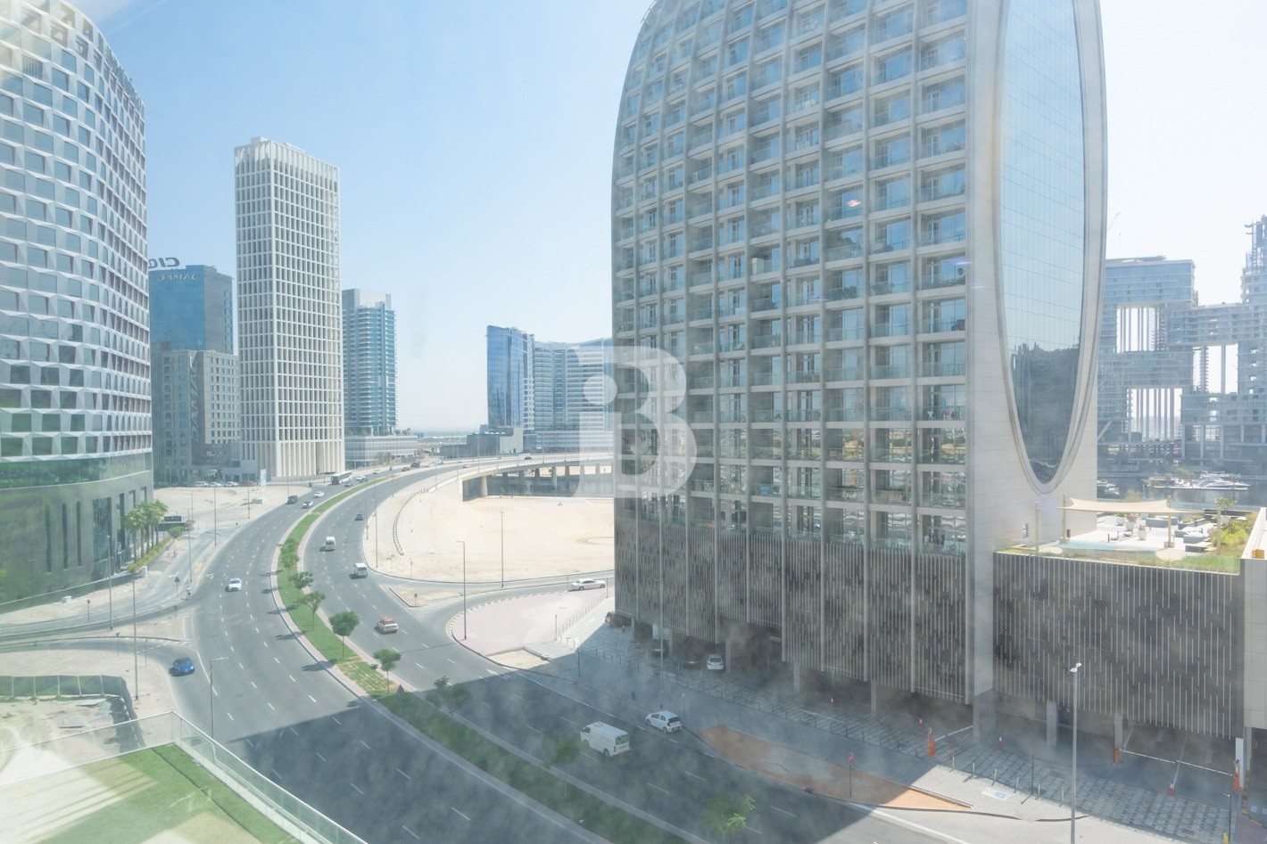 Furnished Office | 2 parking bays | Canal view