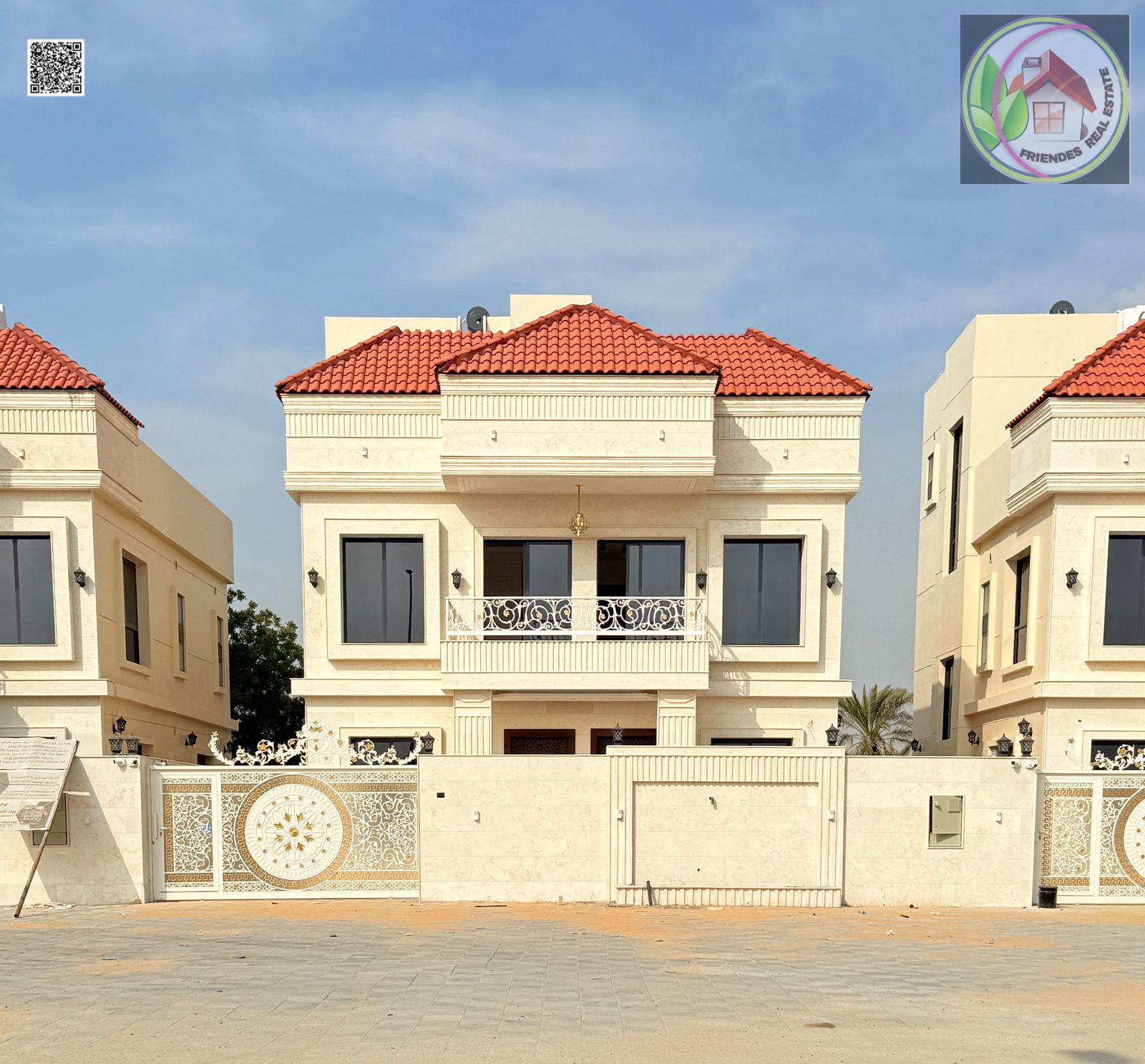 This dream villa features two floors and a rooftop terrace, offering breathtaking views and a modern design that blends luxury with comfort. Registrat