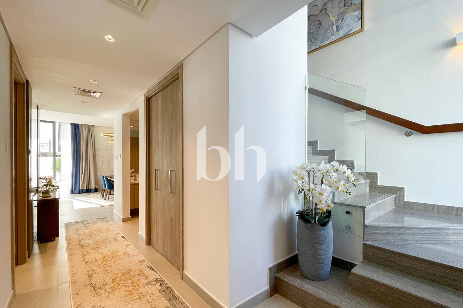 Ready to Move | Freehold | Flexible for Investors