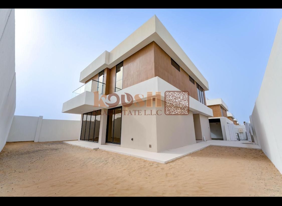 Elegant living with a great location, bright spaces, and modern design.