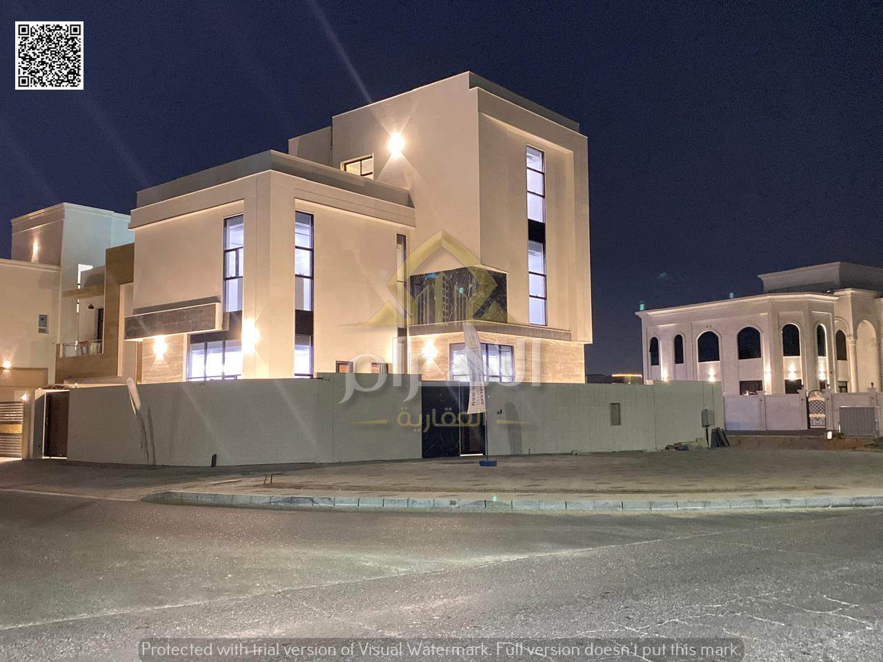 Own a corner villa on the main street with a 20-meter front setback, two floors and a roof, at a price including electricity, water and air conditioni