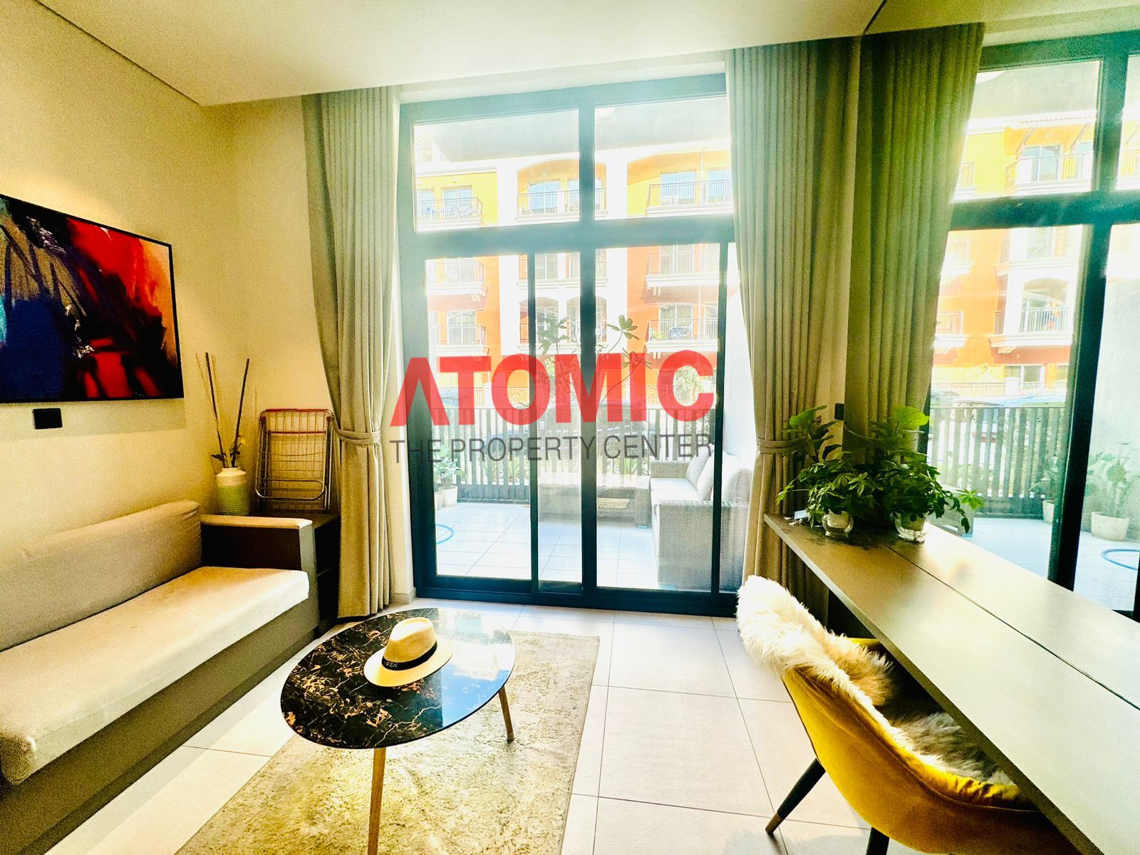 Exquisite Studio | furnished | Vacant