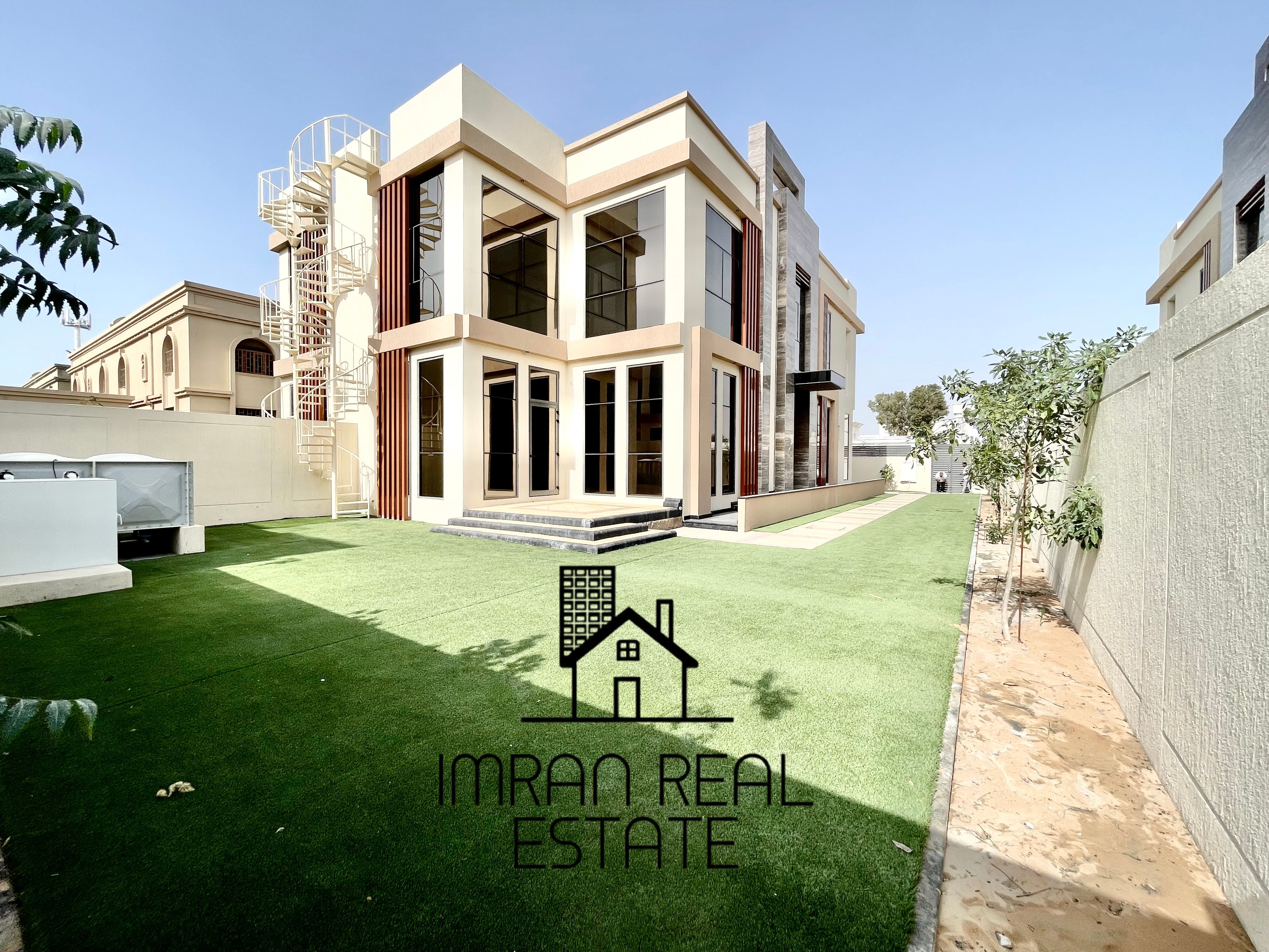Brandnew Luxury Huge Size 5BR Villa Independent Ready