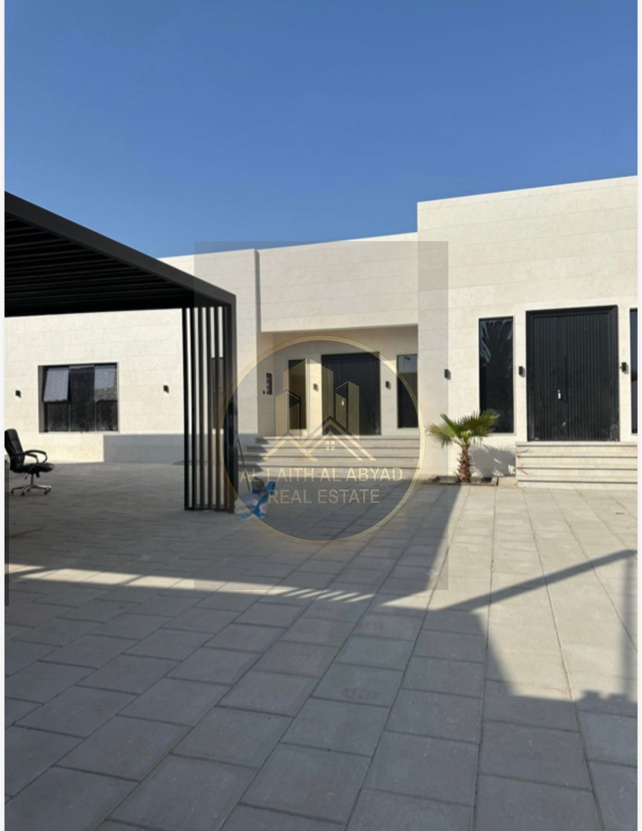 For rent in Sharjah, Al-Tinfa area, a special location